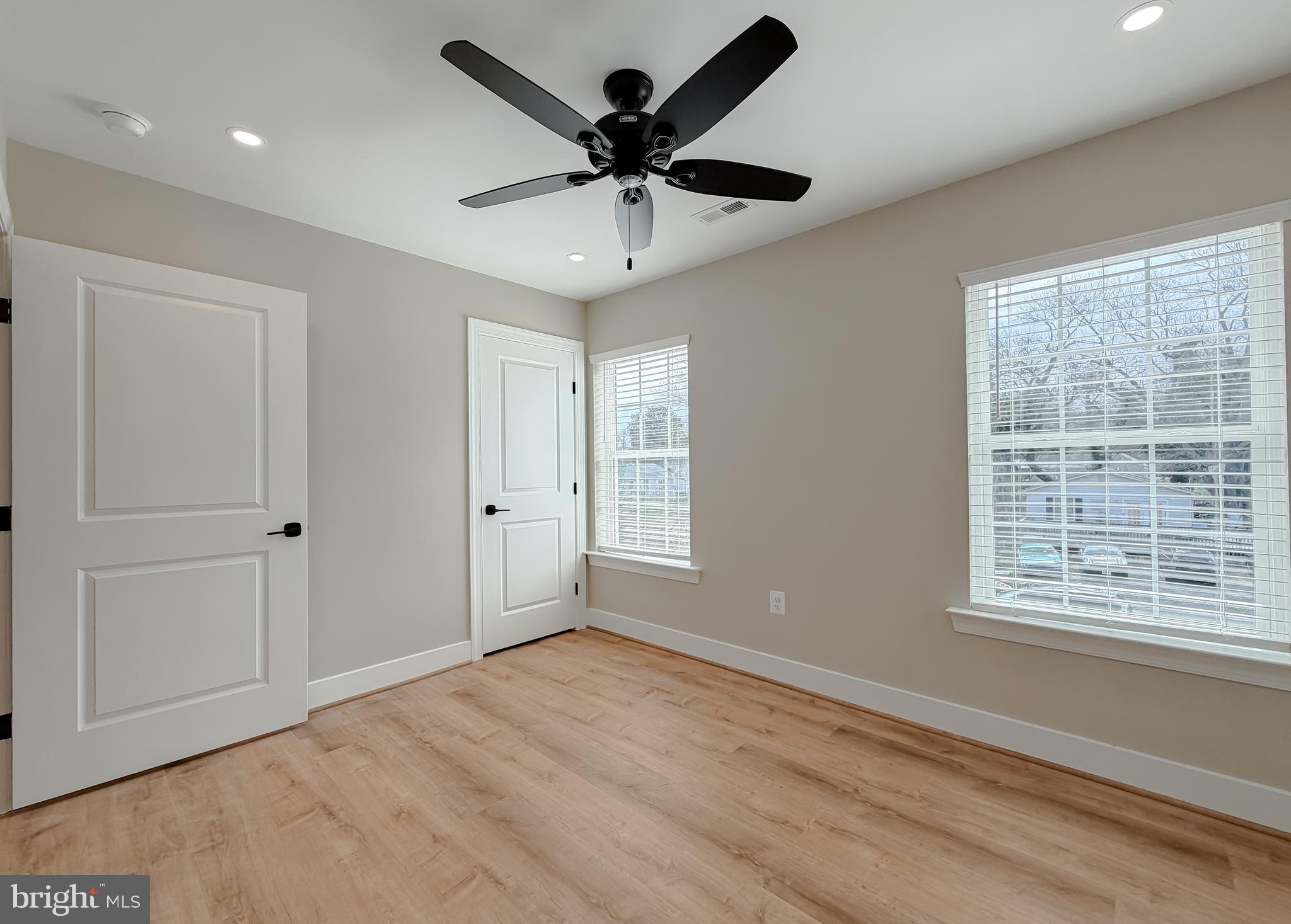 ST MARYS BEACH - Residential