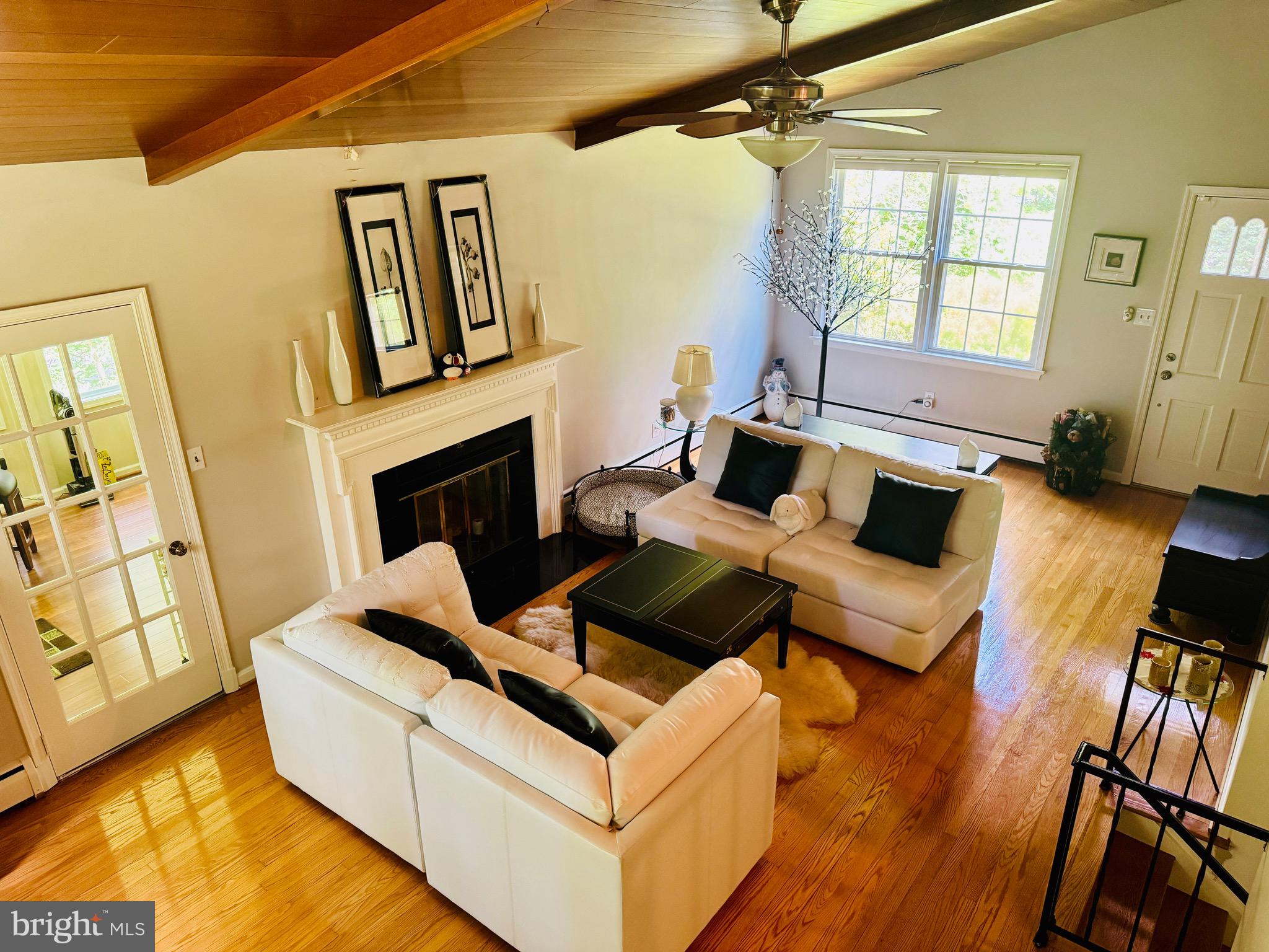 MANTUA - Residential Lease