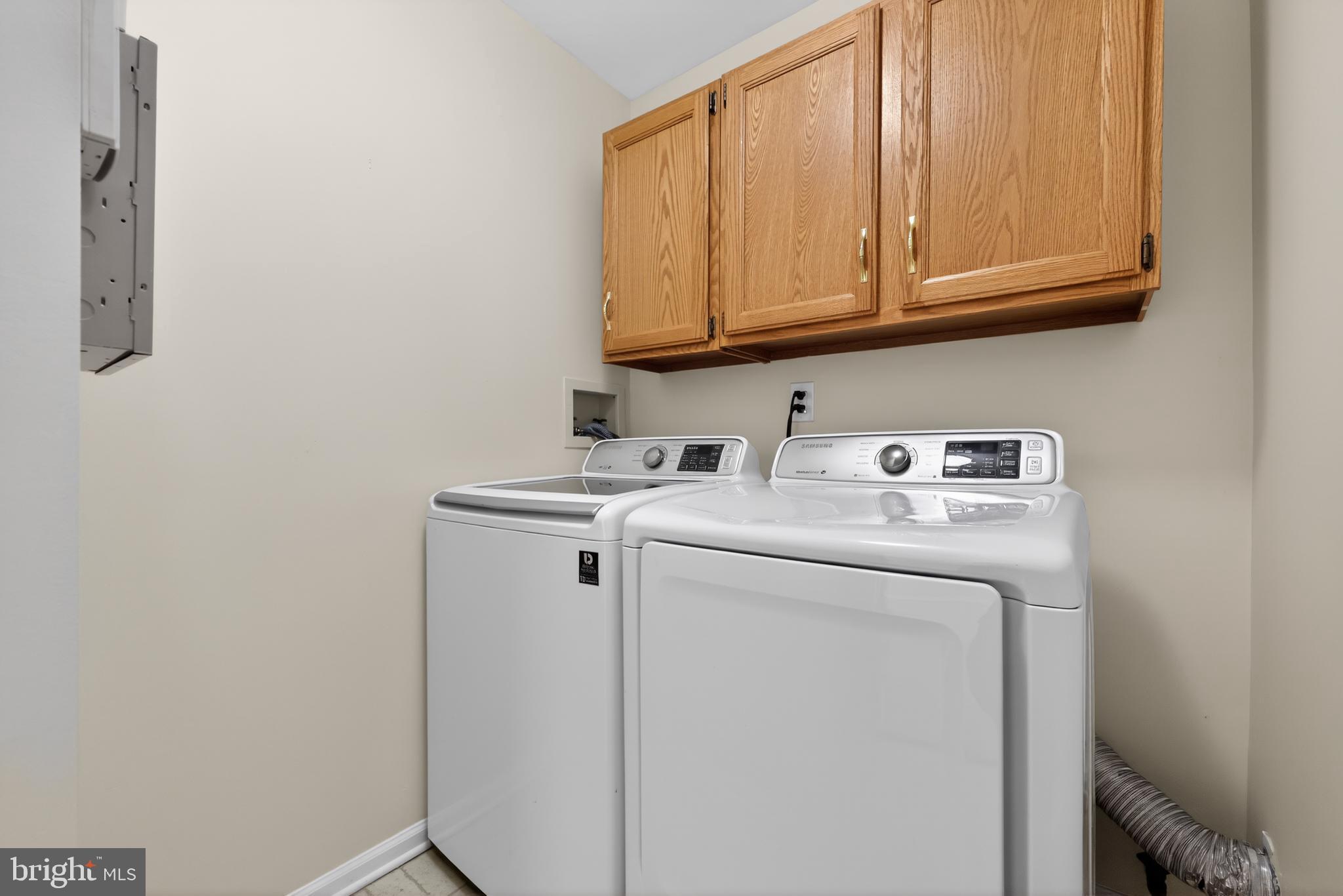 BLUE BELL WOODS - Residential