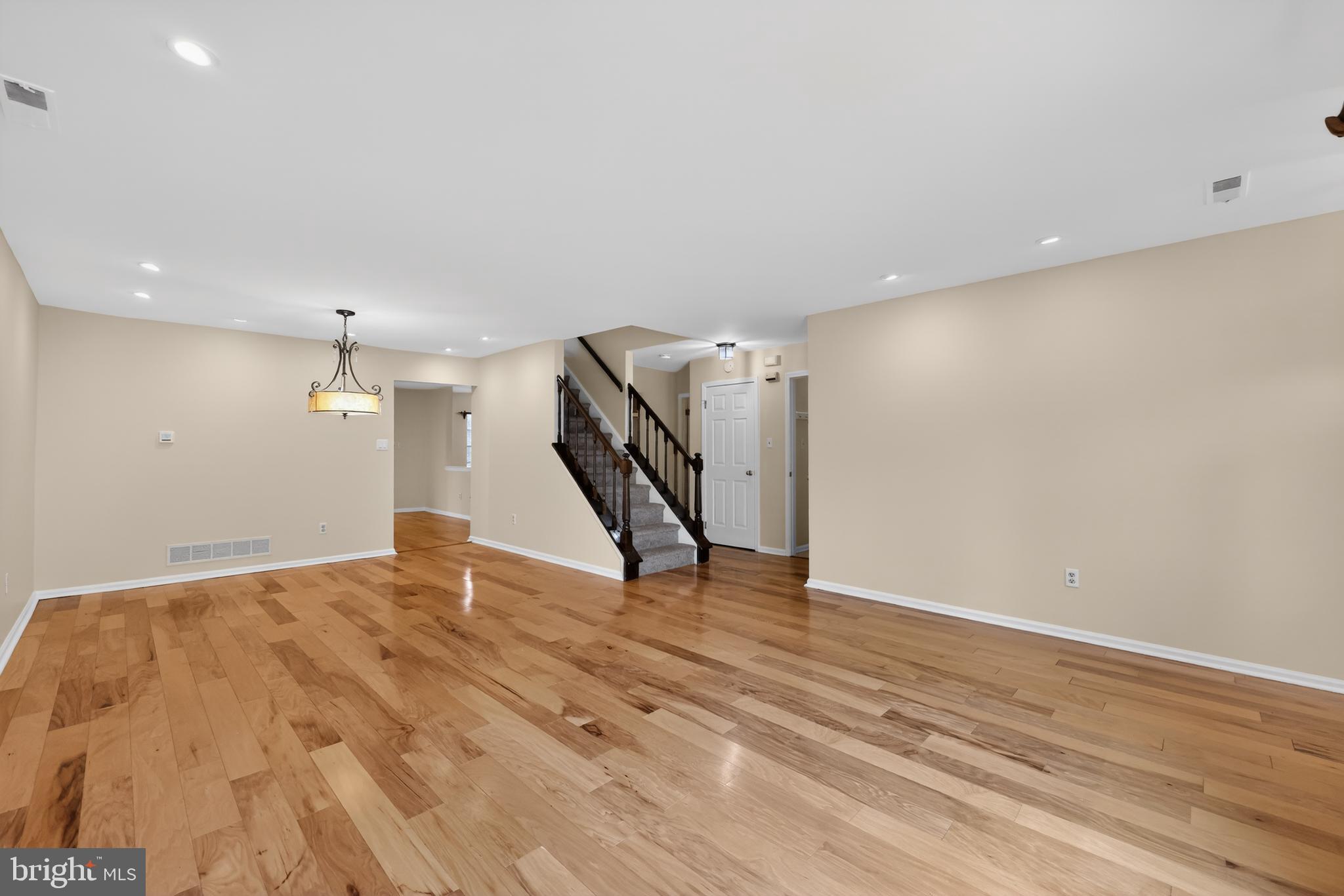 BLUE BELL WOODS - Residential