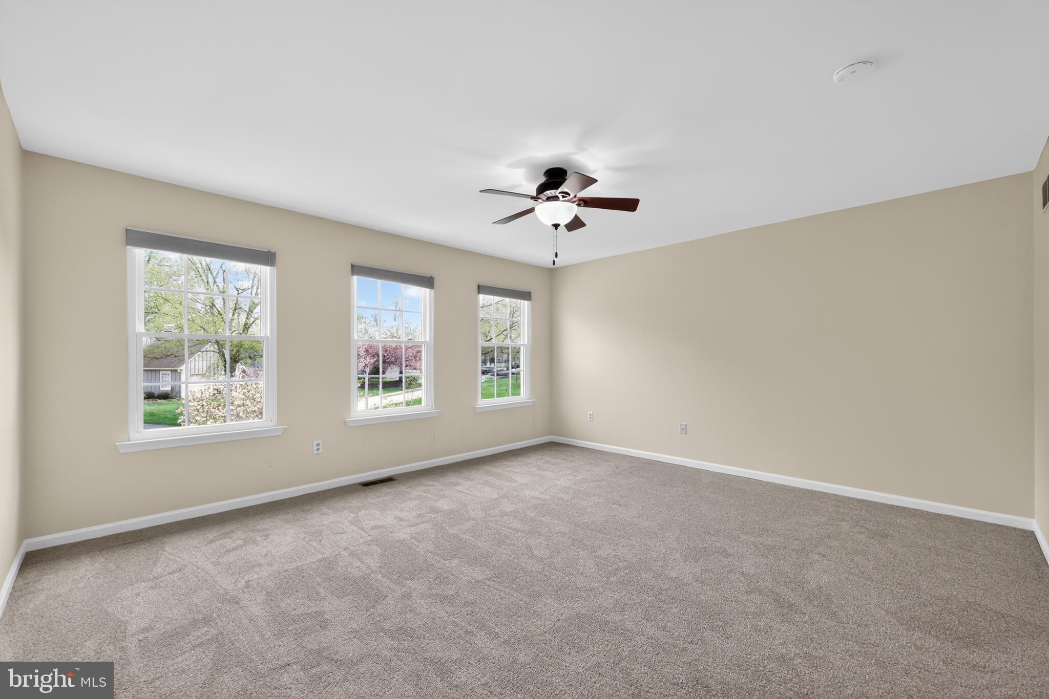 BLUE BELL WOODS - Residential