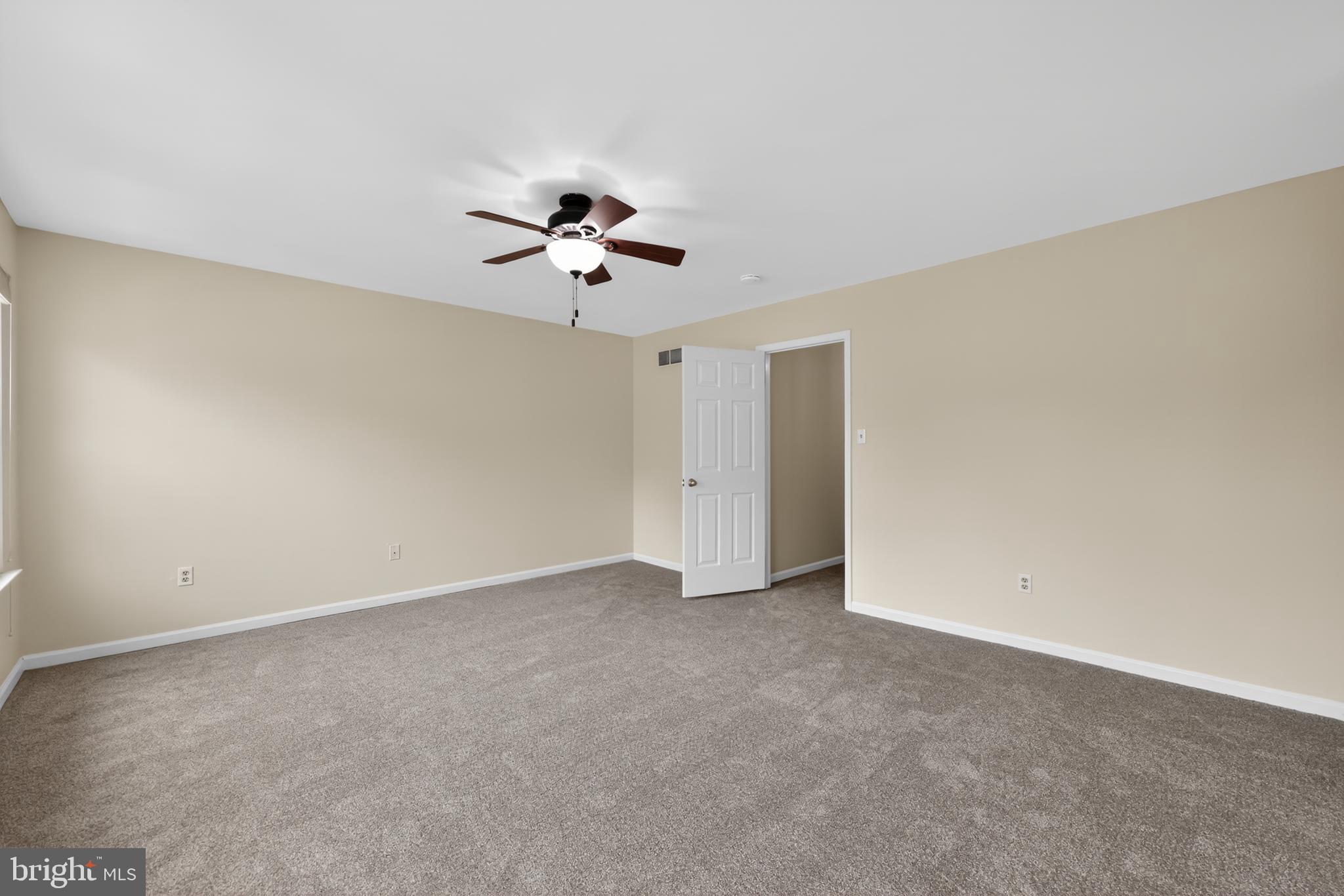 BLUE BELL WOODS - Residential