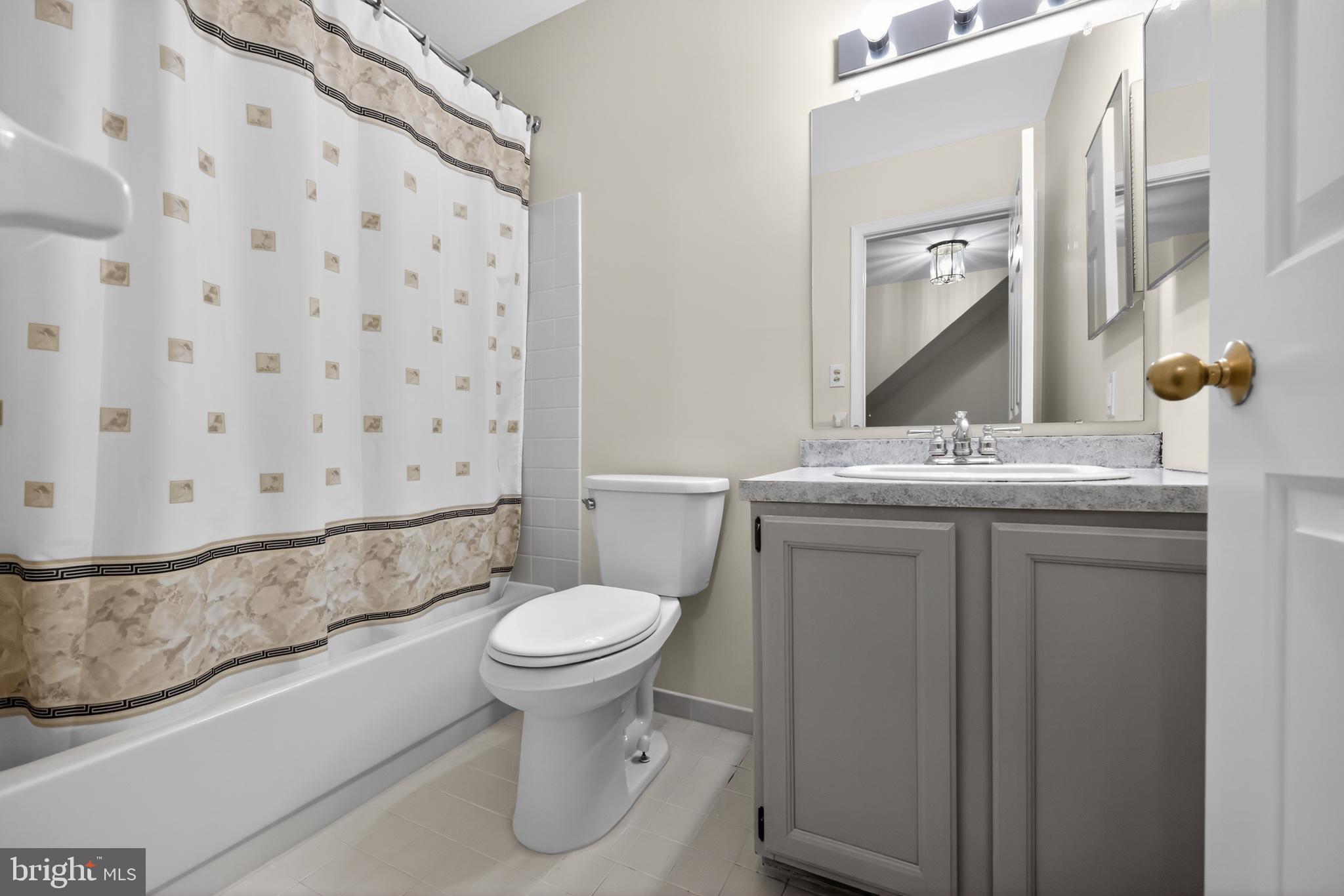 BLUE BELL WOODS - Residential