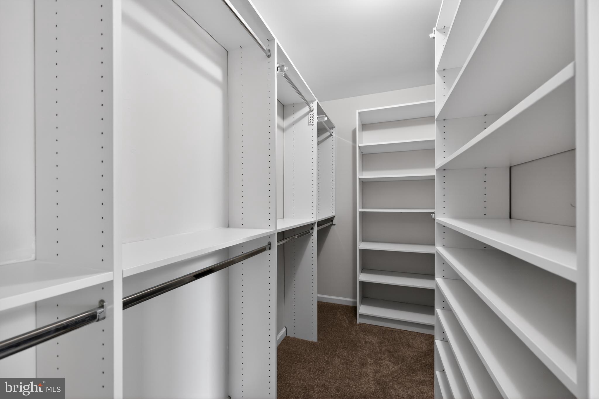 BLUE BELL WOODS - Residential