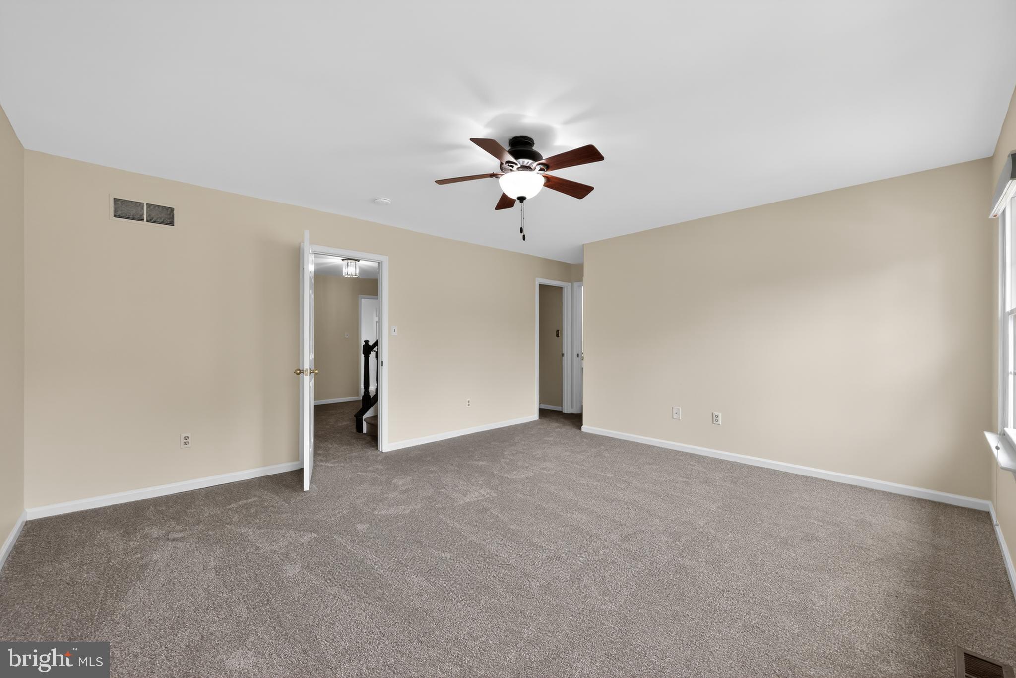 BLUE BELL WOODS - Residential