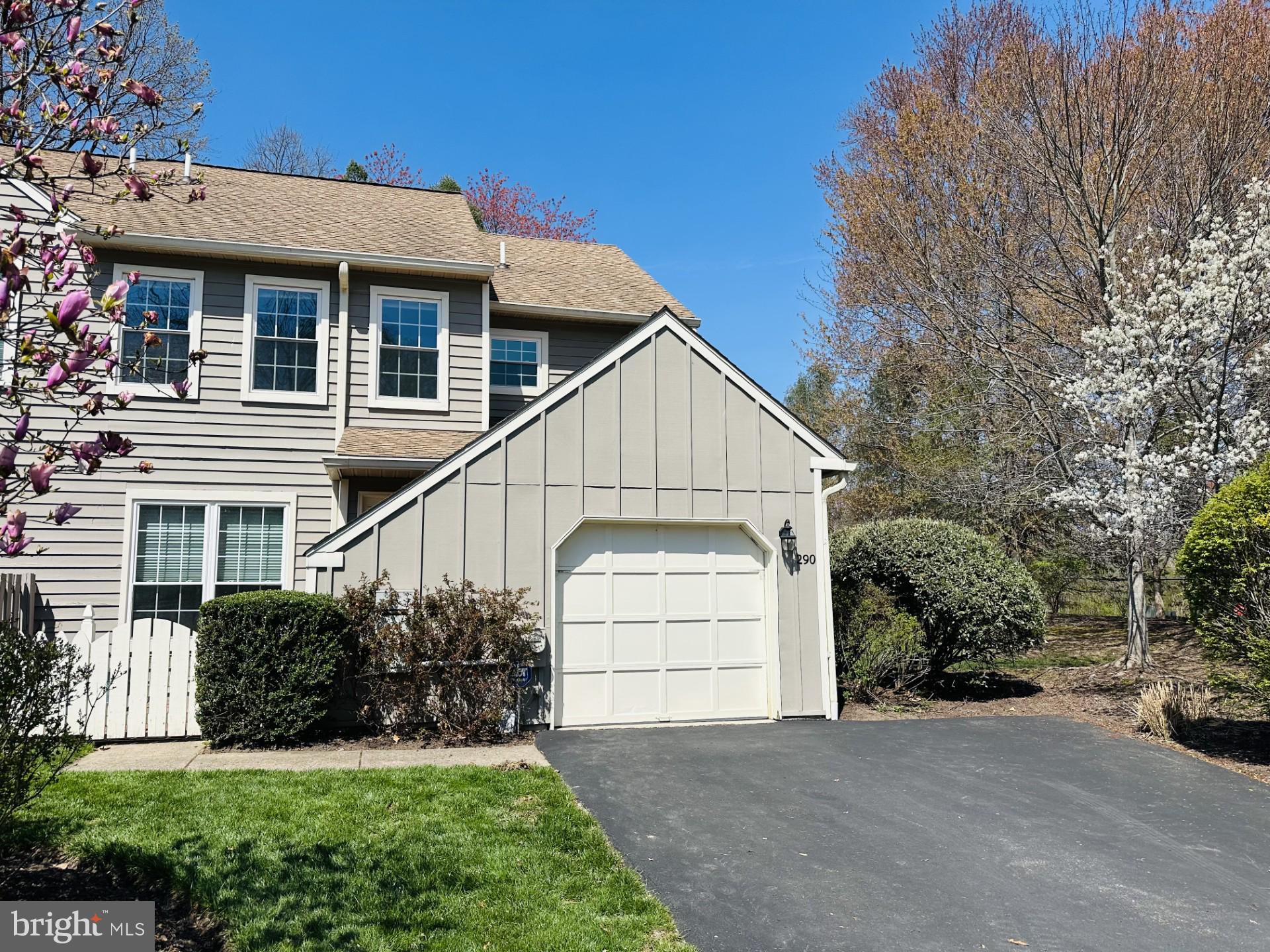 290 TULIP TREE COURT