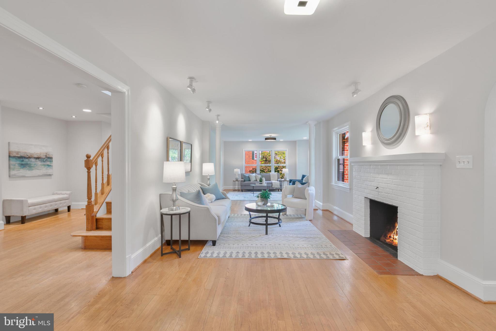 WAYCROFT WOODLAWN - Residential