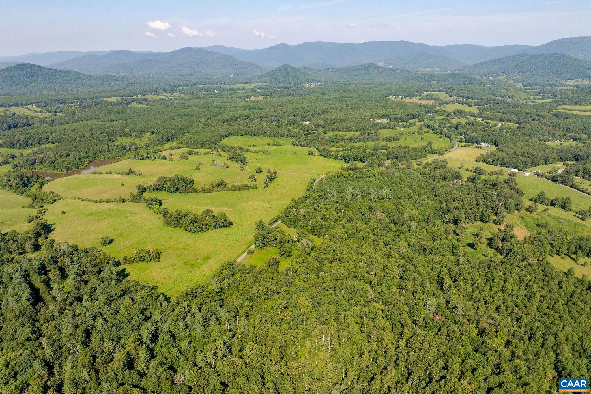 955 SIMMONS GAP RD
