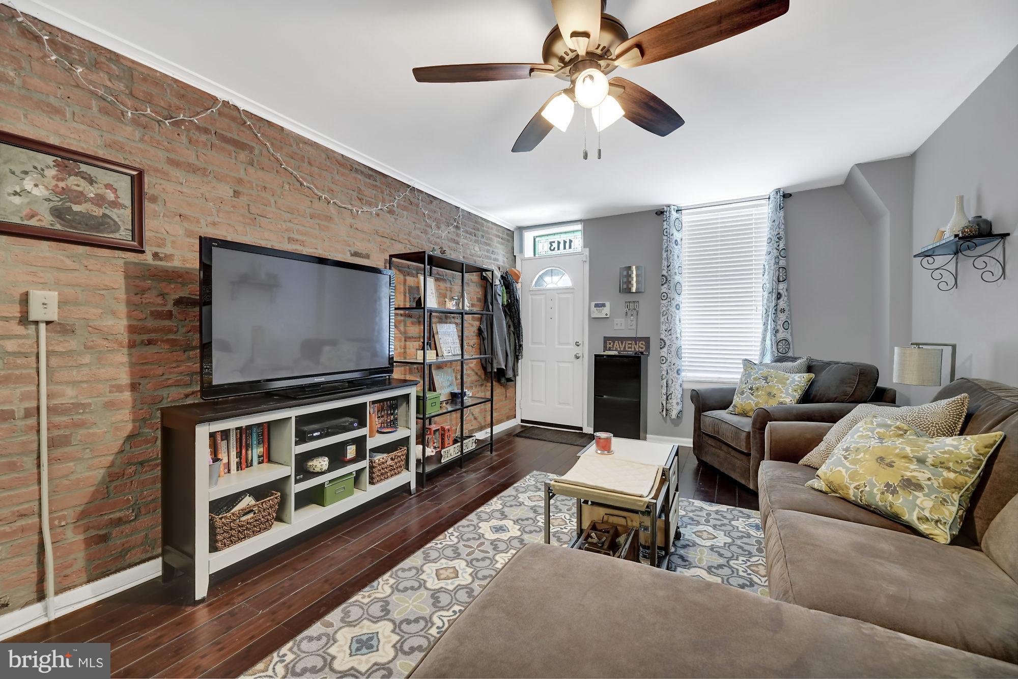 CANTON SQUARE - Residential Lease