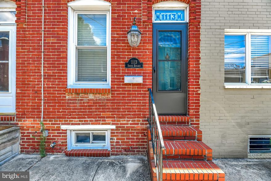 IN CANTON LOCATION IS EVERYTHING!! STYLISH 2 BR 1 1/2 BATH TOWNHOME ON AN EXCELLENT TREE LINED STREET, JUST 2 BLOCKS FROM "CANTON SQUARE" & 3 BLOCKS FROM WATERFRONT! EXCELLENT EAT-IN KITCHEN, GREAT OPEN-FLOOR PLAN! LARGE LIVING ROOM, LARGE DINING AREA & BREAKFAST BAR, 2 SPACIOUS BEDROOMS, EXPOSED BRICK, CAC, WOOD FLOORS, 2ND FLOOR LAUNDRY, ALL NEW WINDOWS & REMODELED BATHROOM, FULL DRY BASEMENT & FENCED YARD FOR PRIVACY. GREAT LOCATION, PLENTY OF STREET PARKING!! WALK TO EVERYTHING!! MOVE FAST!!