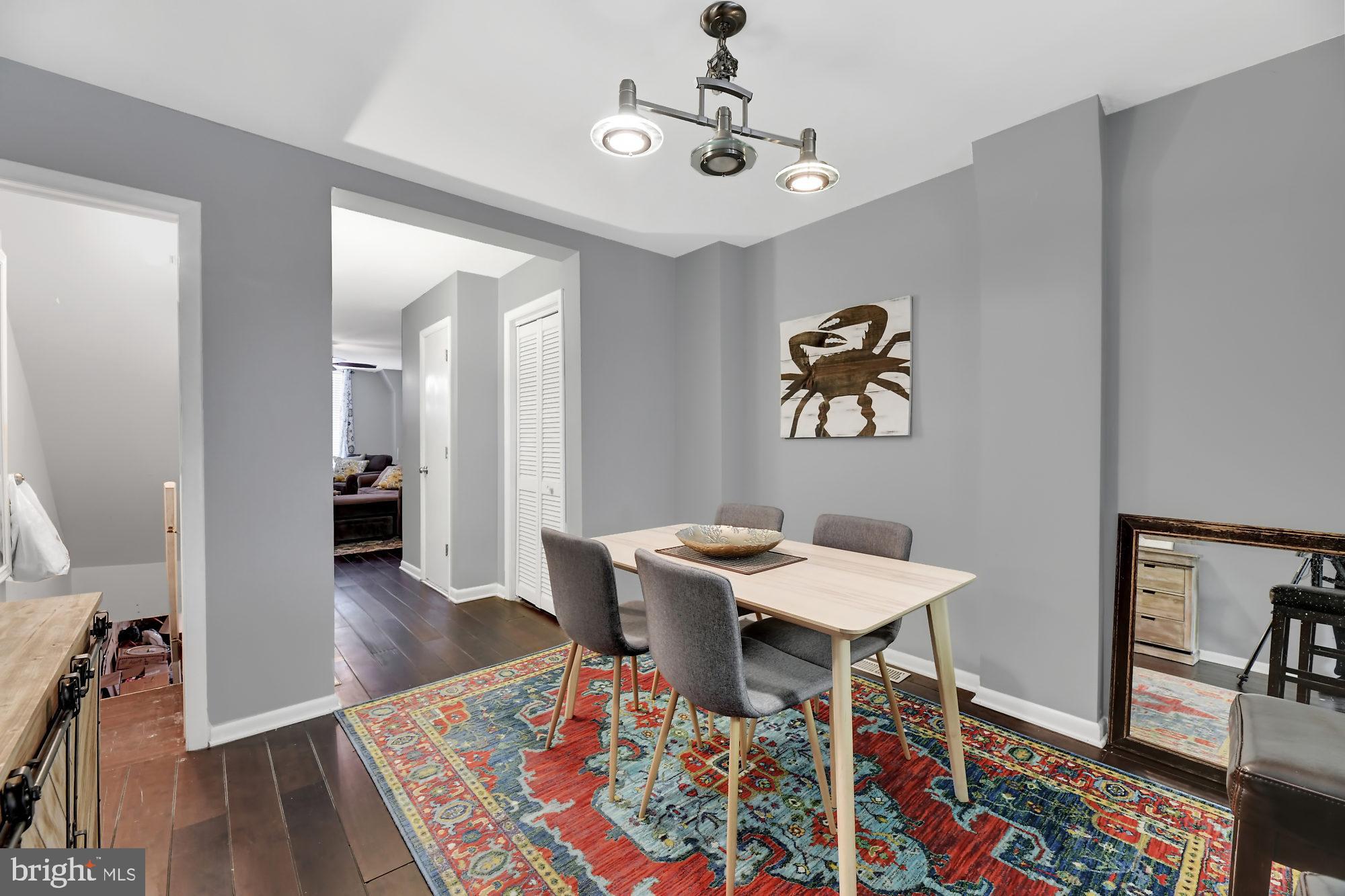 CANTON SQUARE - Residential Lease