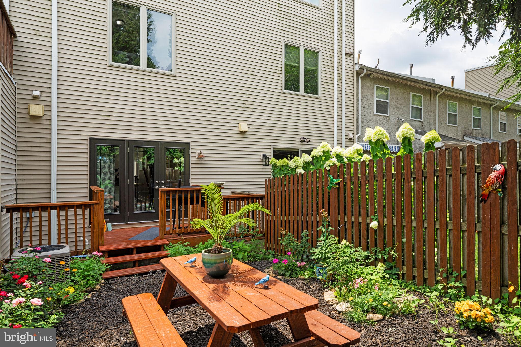 GERMANY HILL - Residential