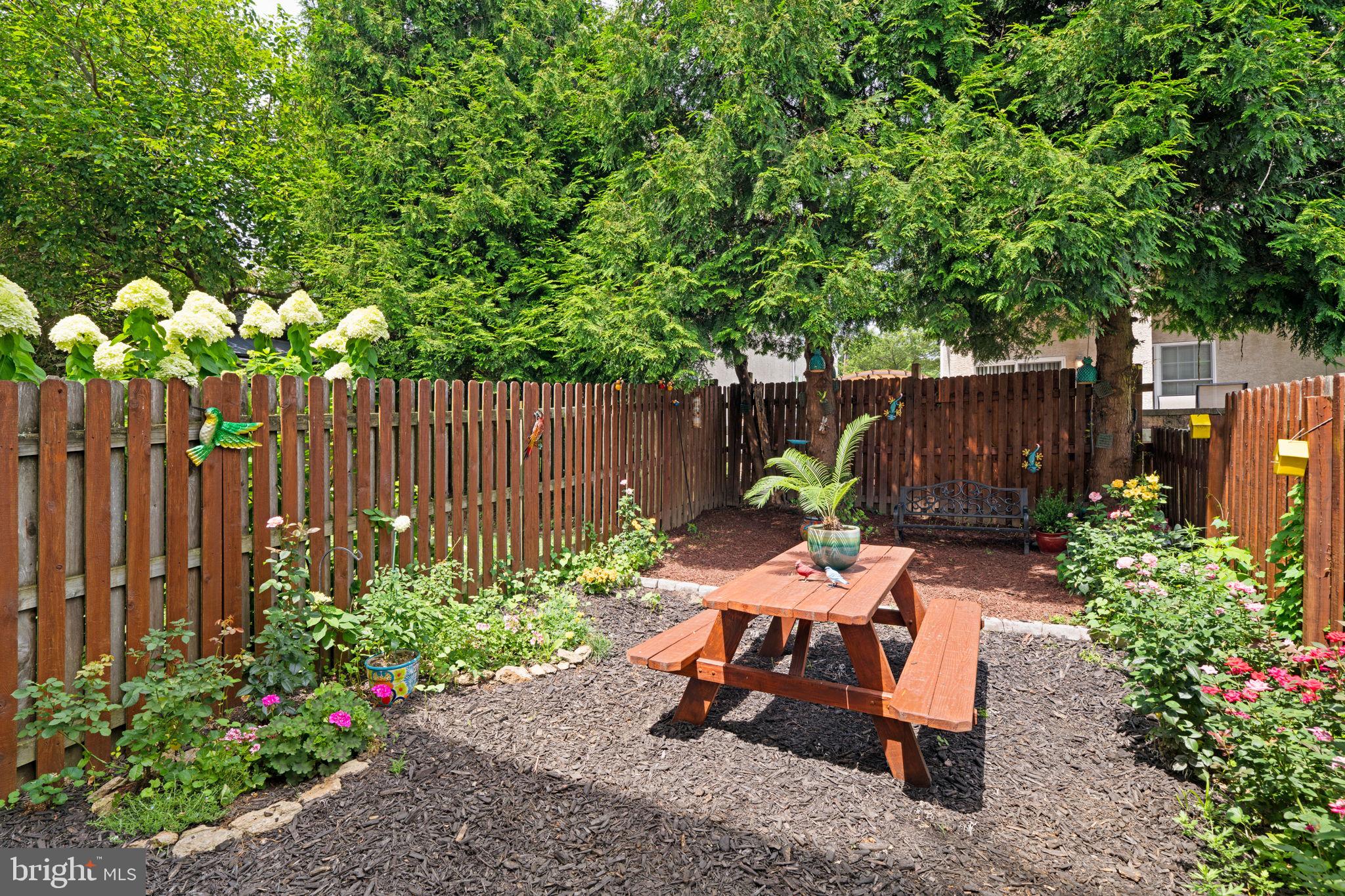 GERMANY HILL - Residential