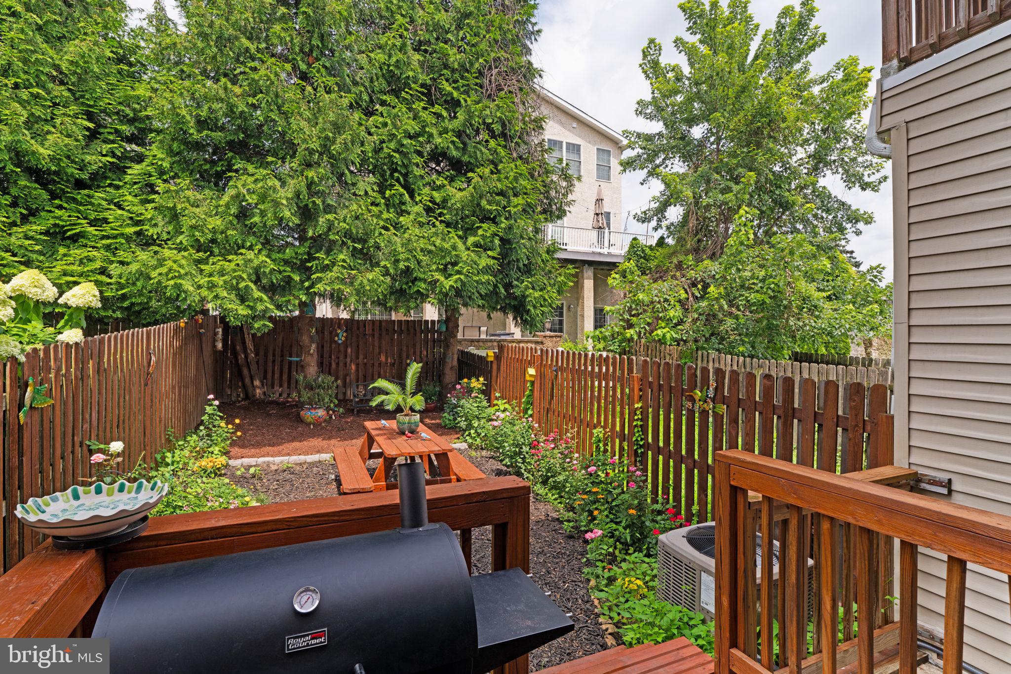 GERMANY HILL - Residential