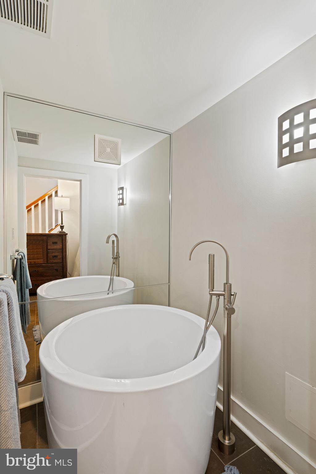 GERMANY HILL - Residential