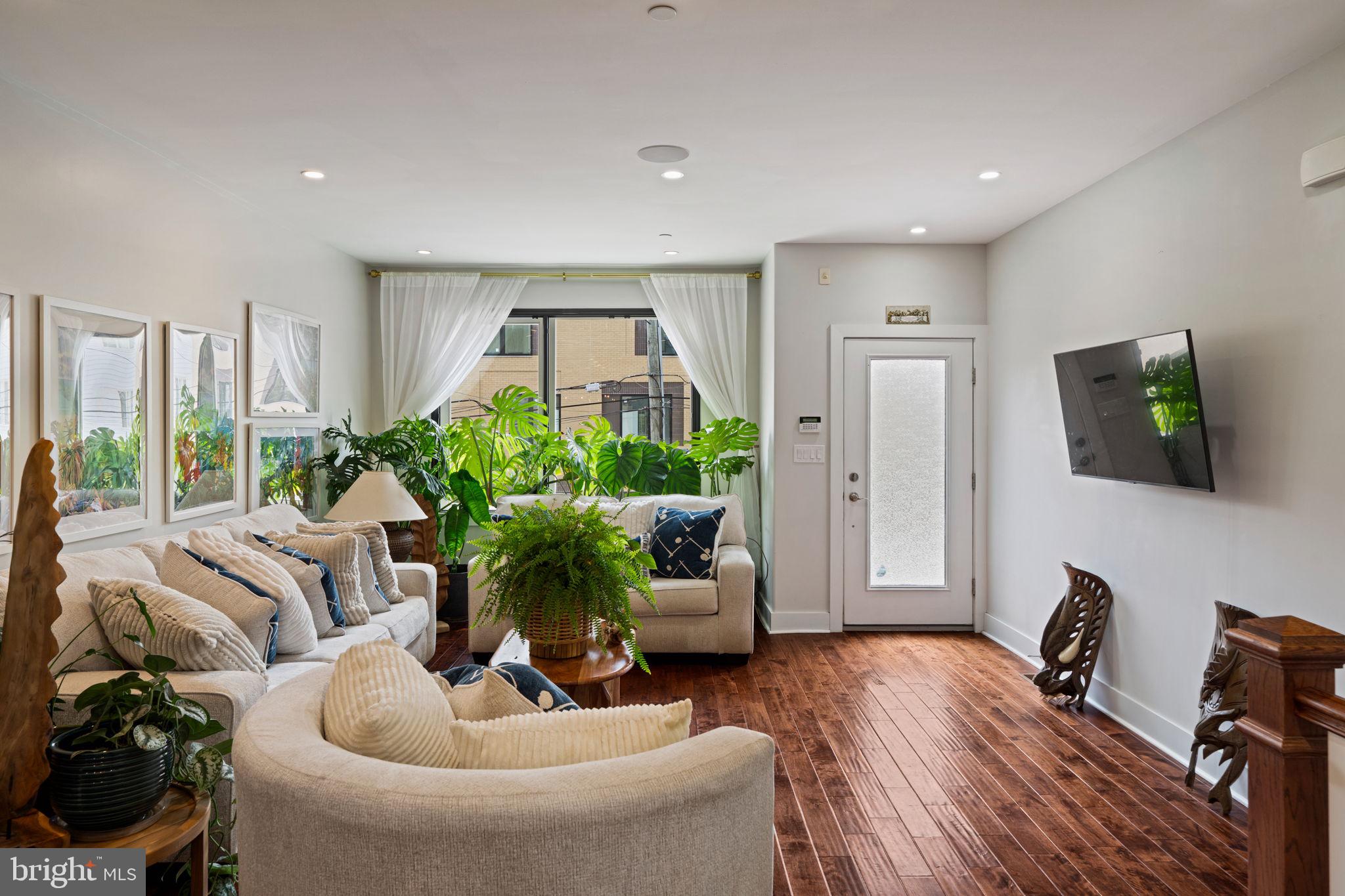 GERMANY HILL - Residential