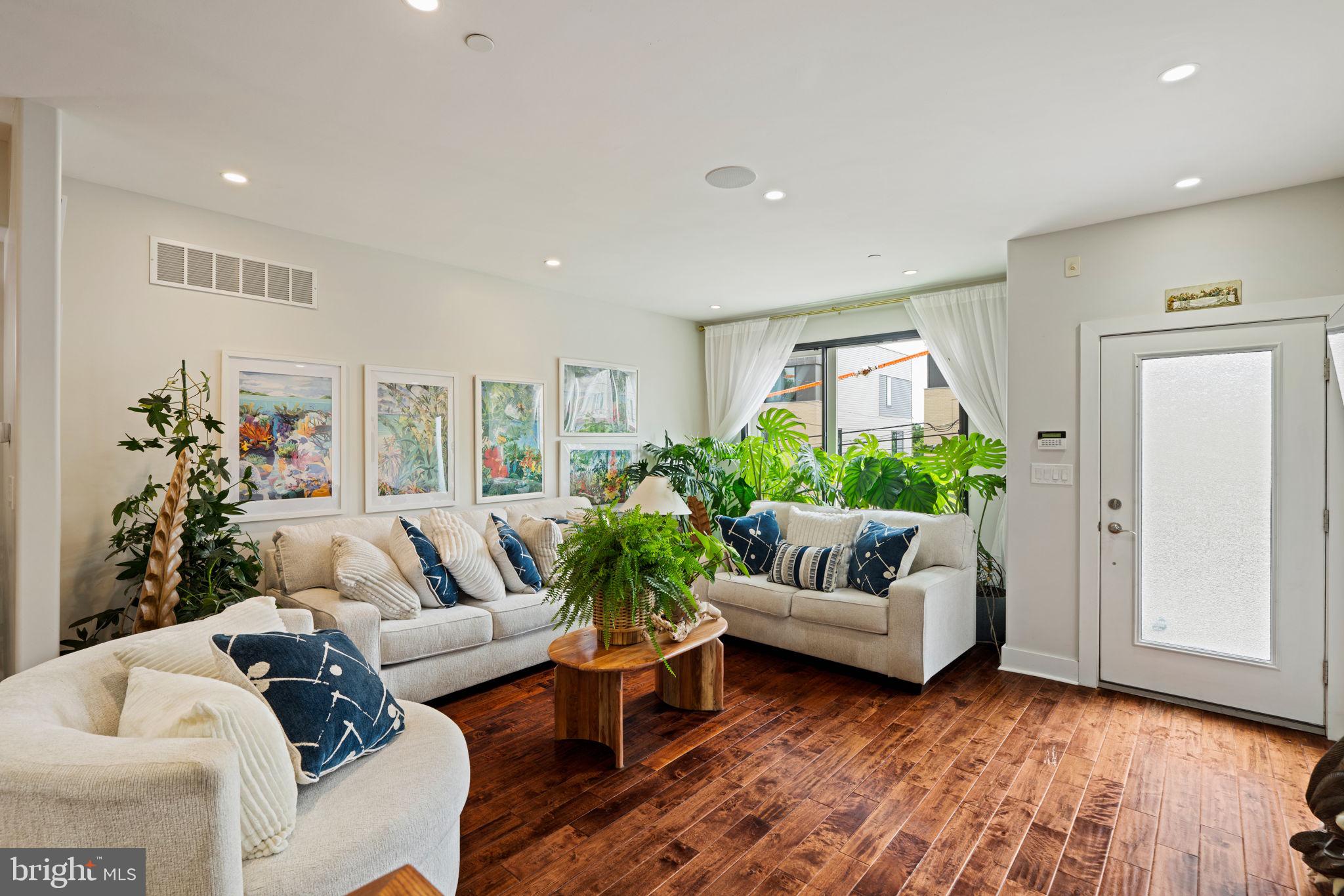 GERMANY HILL - Residential