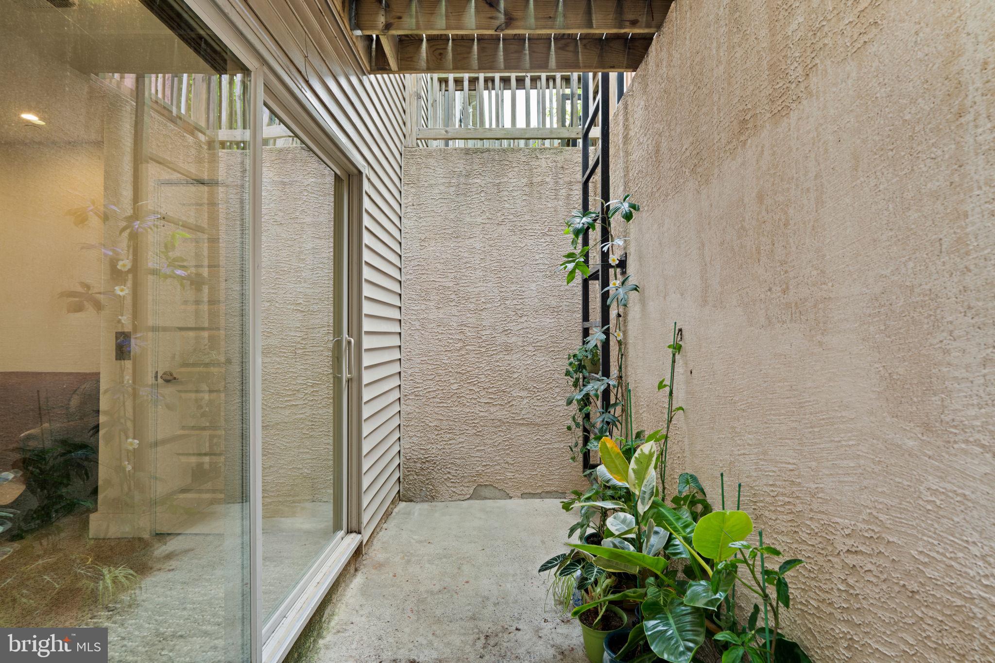 GERMANY HILL - Residential