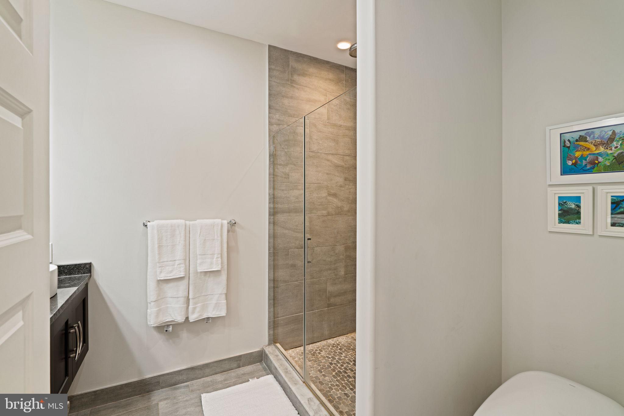 GERMANY HILL - Residential