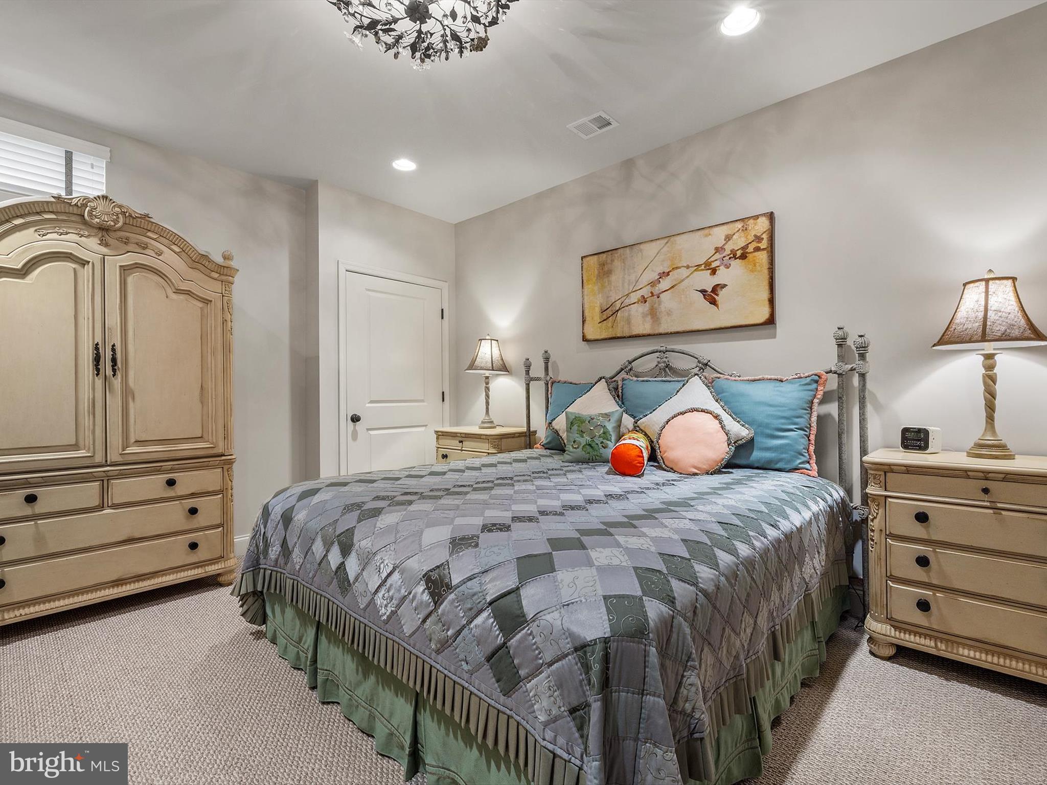 POPLAR RUN - Residential