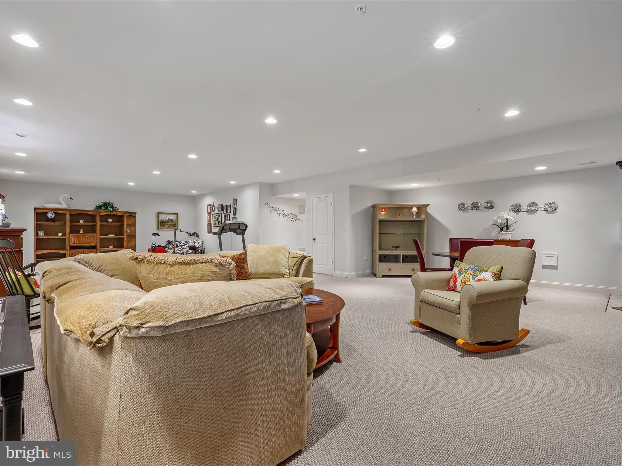 POPLAR RUN - Residential