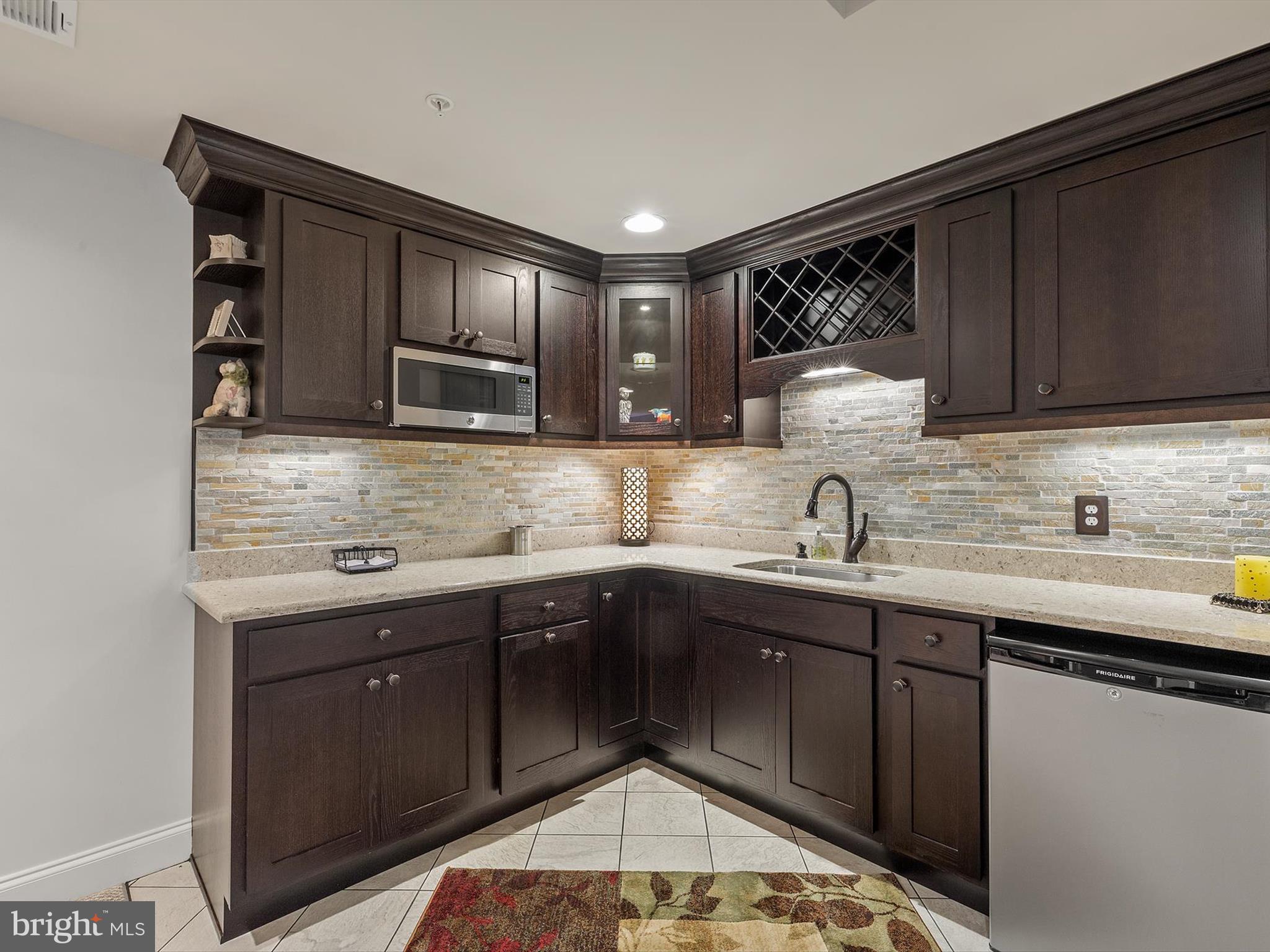 POPLAR RUN - Residential