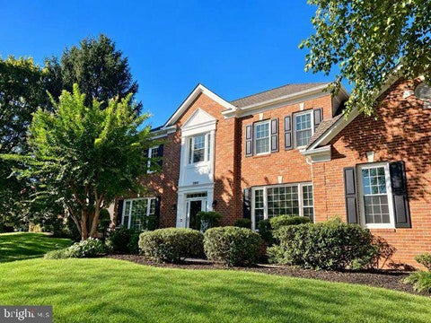 Photo of 2801 Gibson Oaks Drive, HERNDON, VA 20171 (MLS # VAFX2344868)