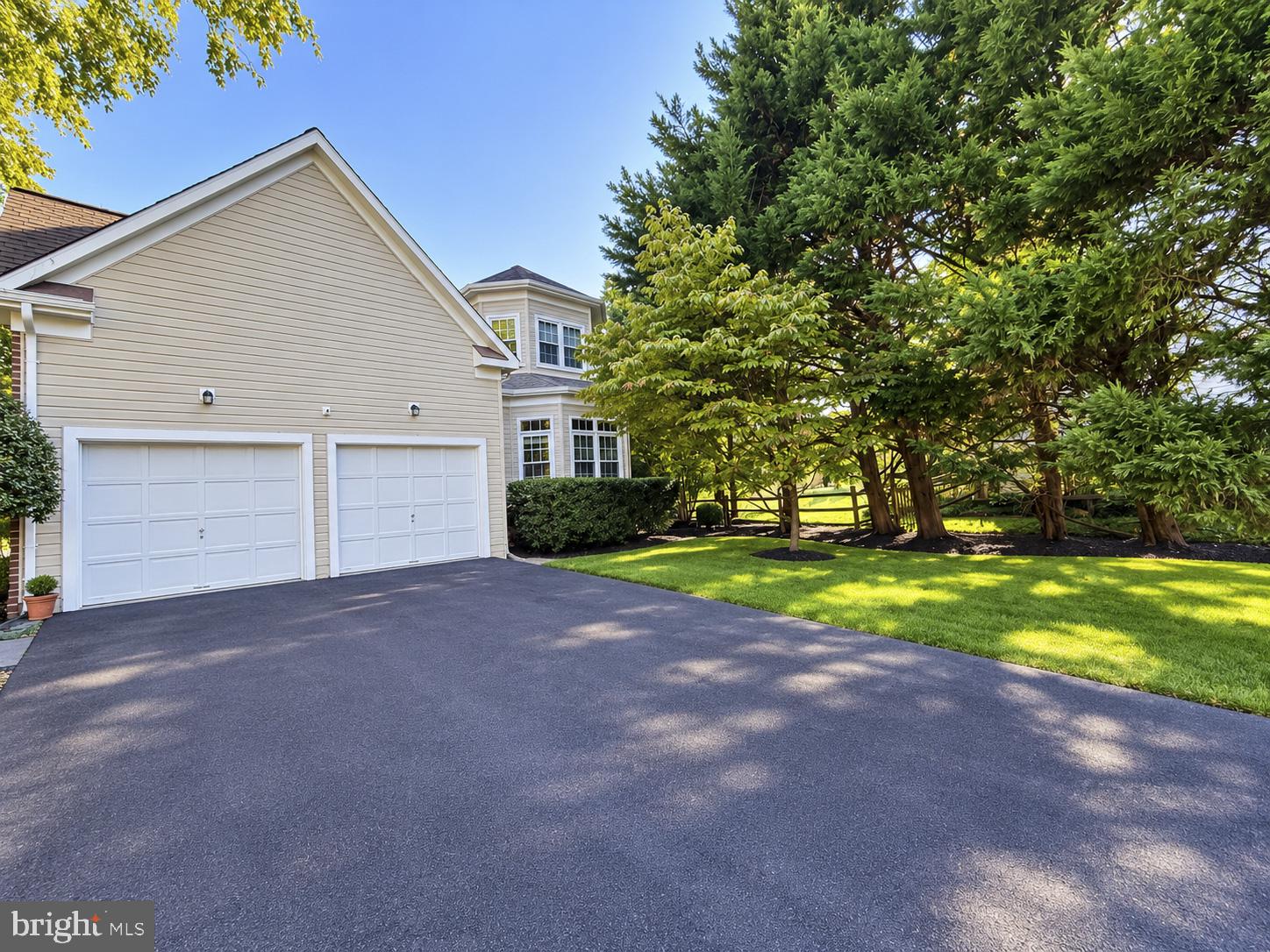 2801 GIBSON OAKS DRIVE
