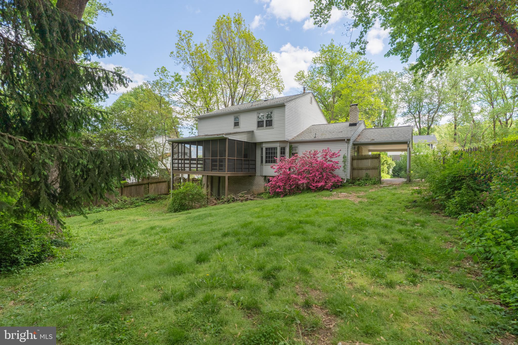 GLENFIELD MANOR - Residential