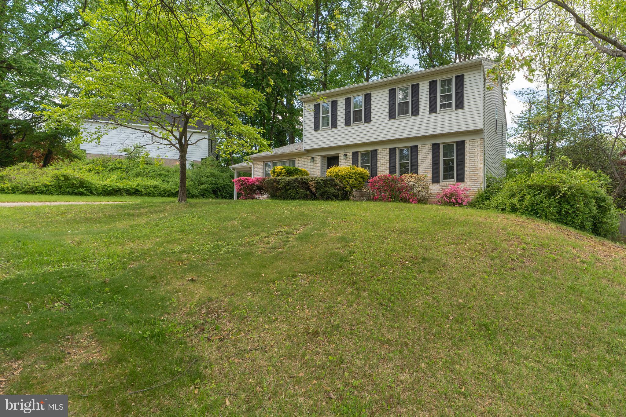 GLENFIELD MANOR - Residential