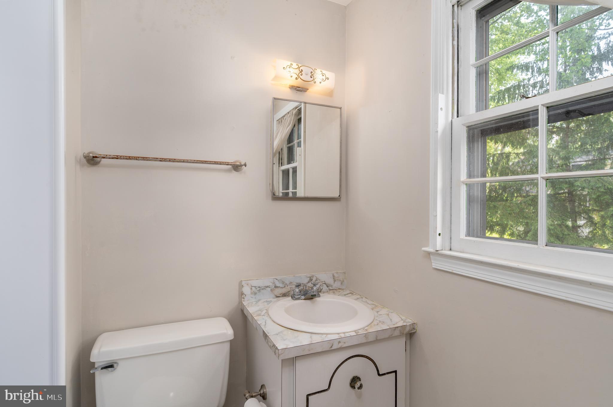 GLENFIELD MANOR - Residential