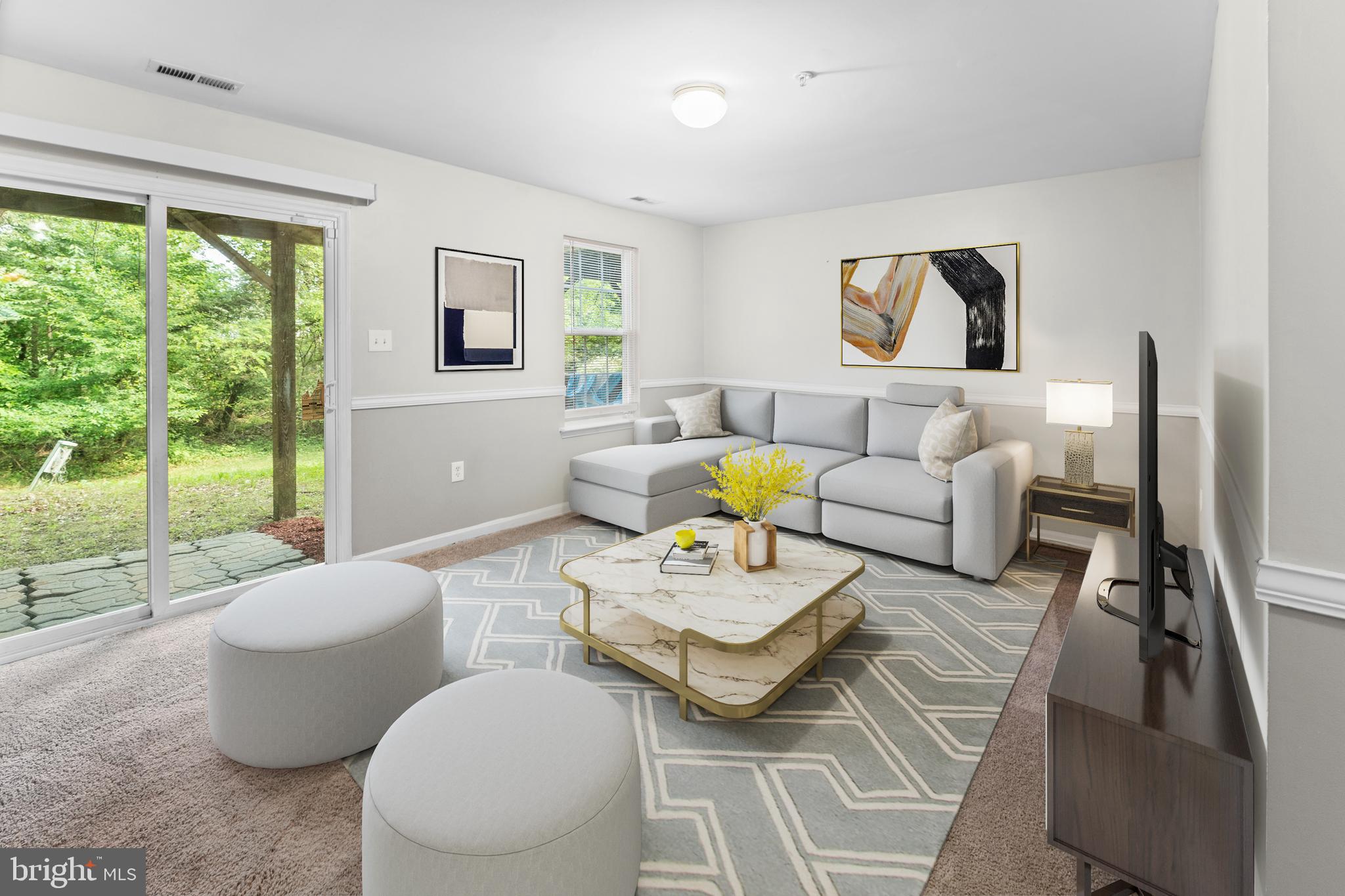 THOMPSON ESTATES - Residential