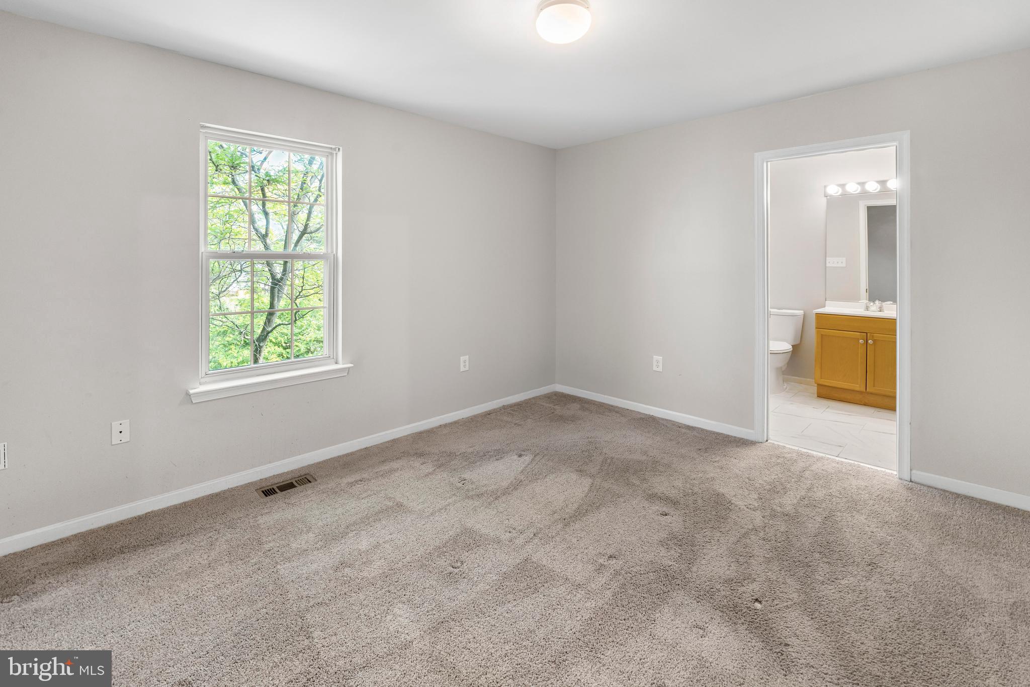 THOMPSON ESTATES - Residential