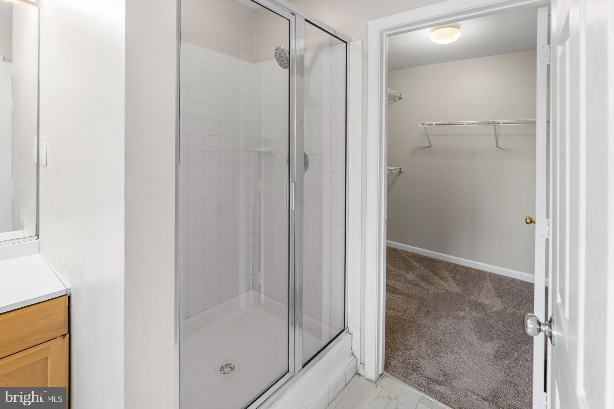 THOMPSON ESTATES - Residential