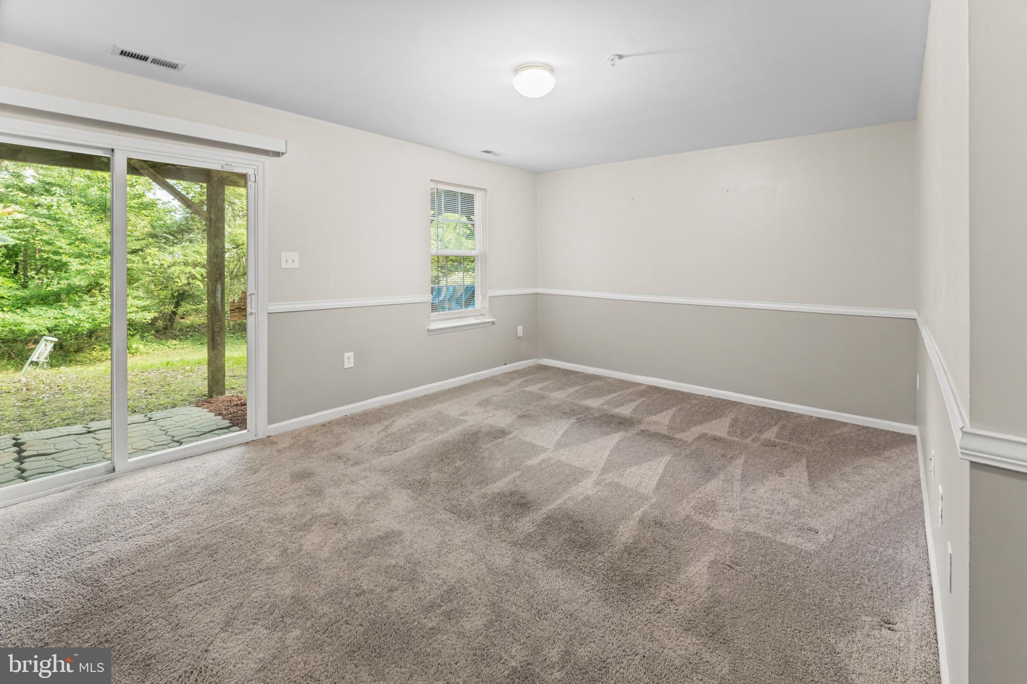 THOMPSON ESTATES - Residential