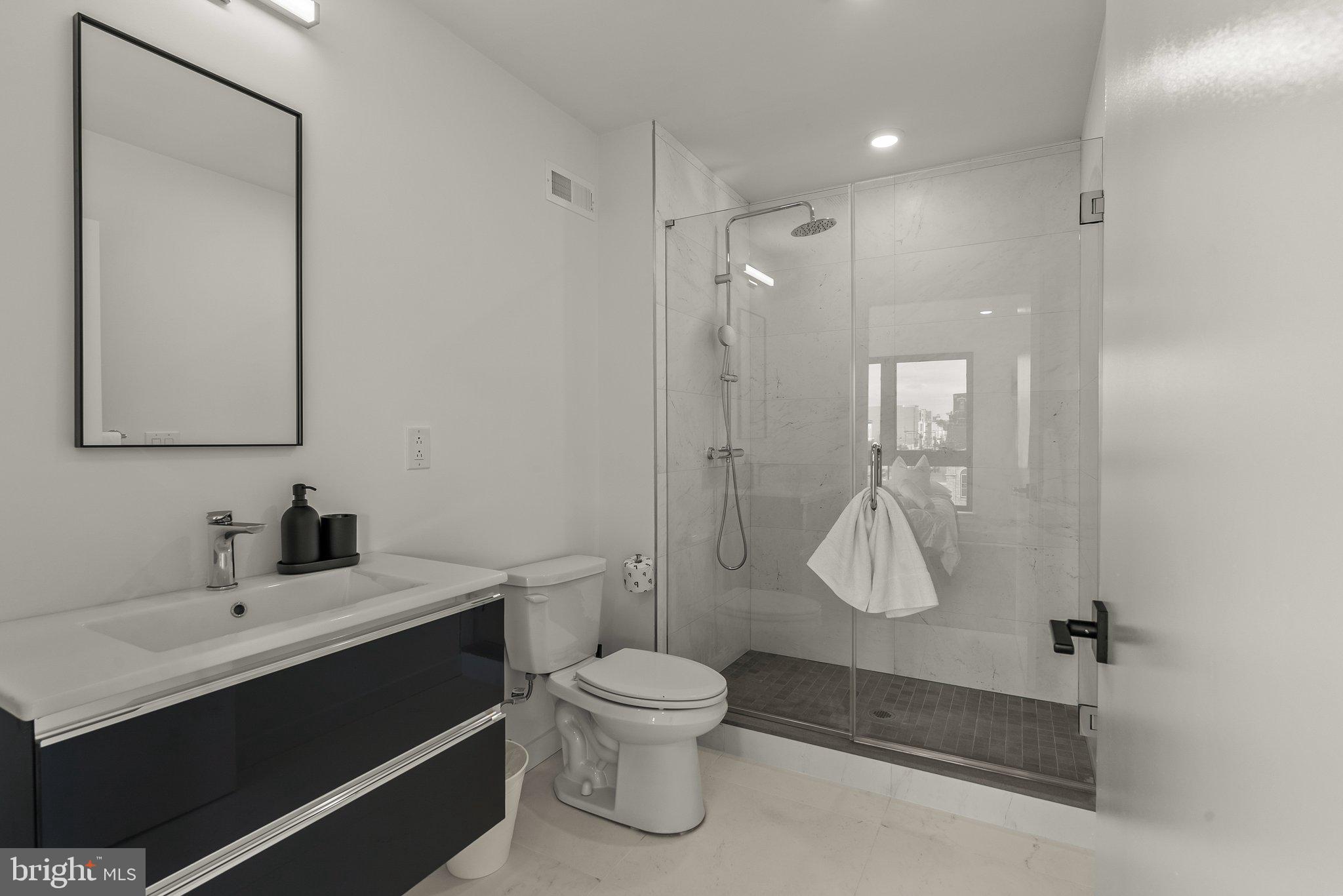 NORTHERN LIBERTIES - Residential Lease