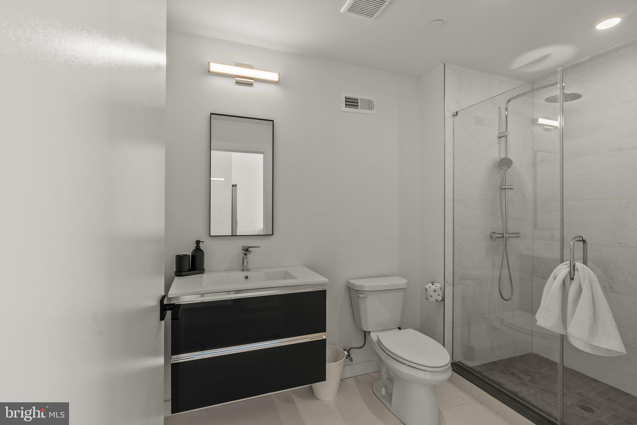 NORTHERN LIBERTIES - Residential Lease