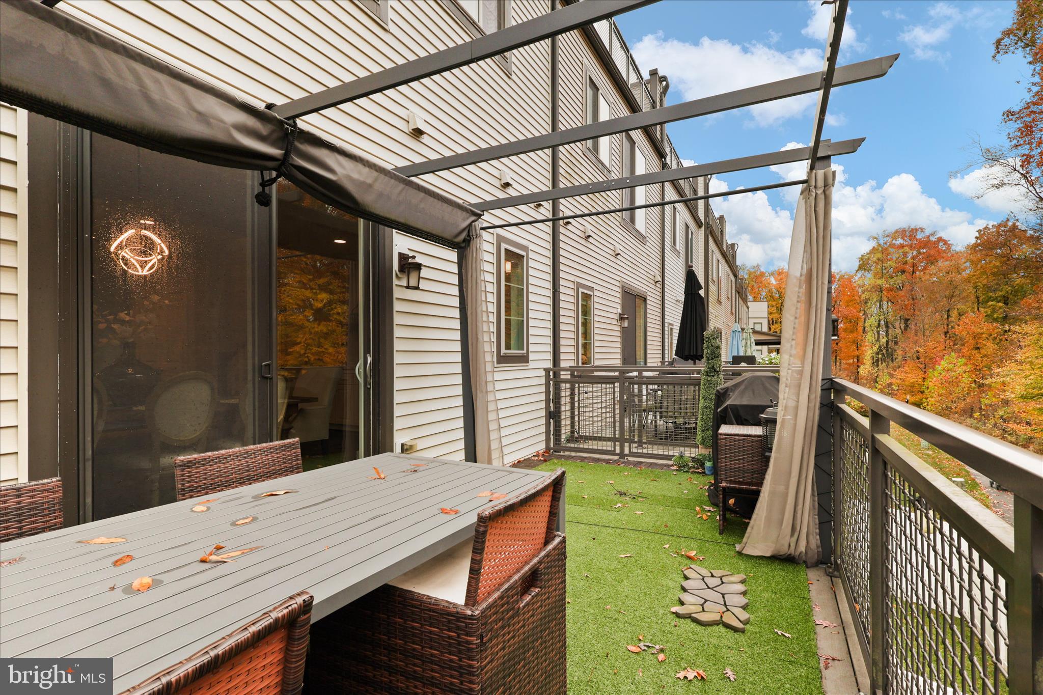 THE PRESERVE AT WESTFIELDS - Residential