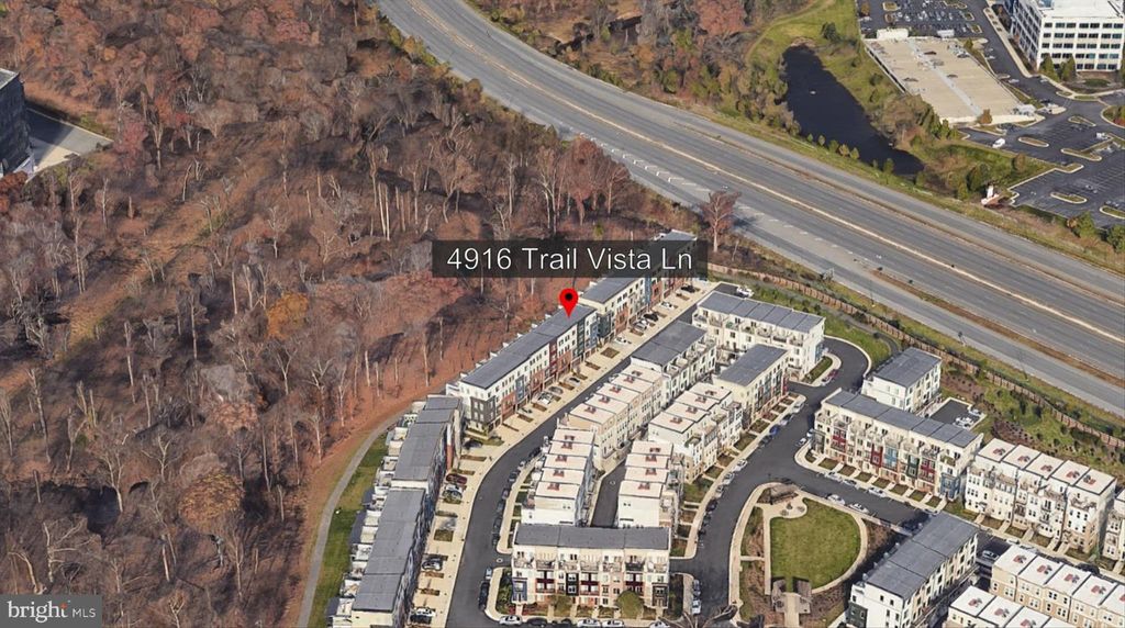 Photo of 4916 Trail Vista Lane, CHANTILLY, VA 20151 (MLS # VAFX2277412)