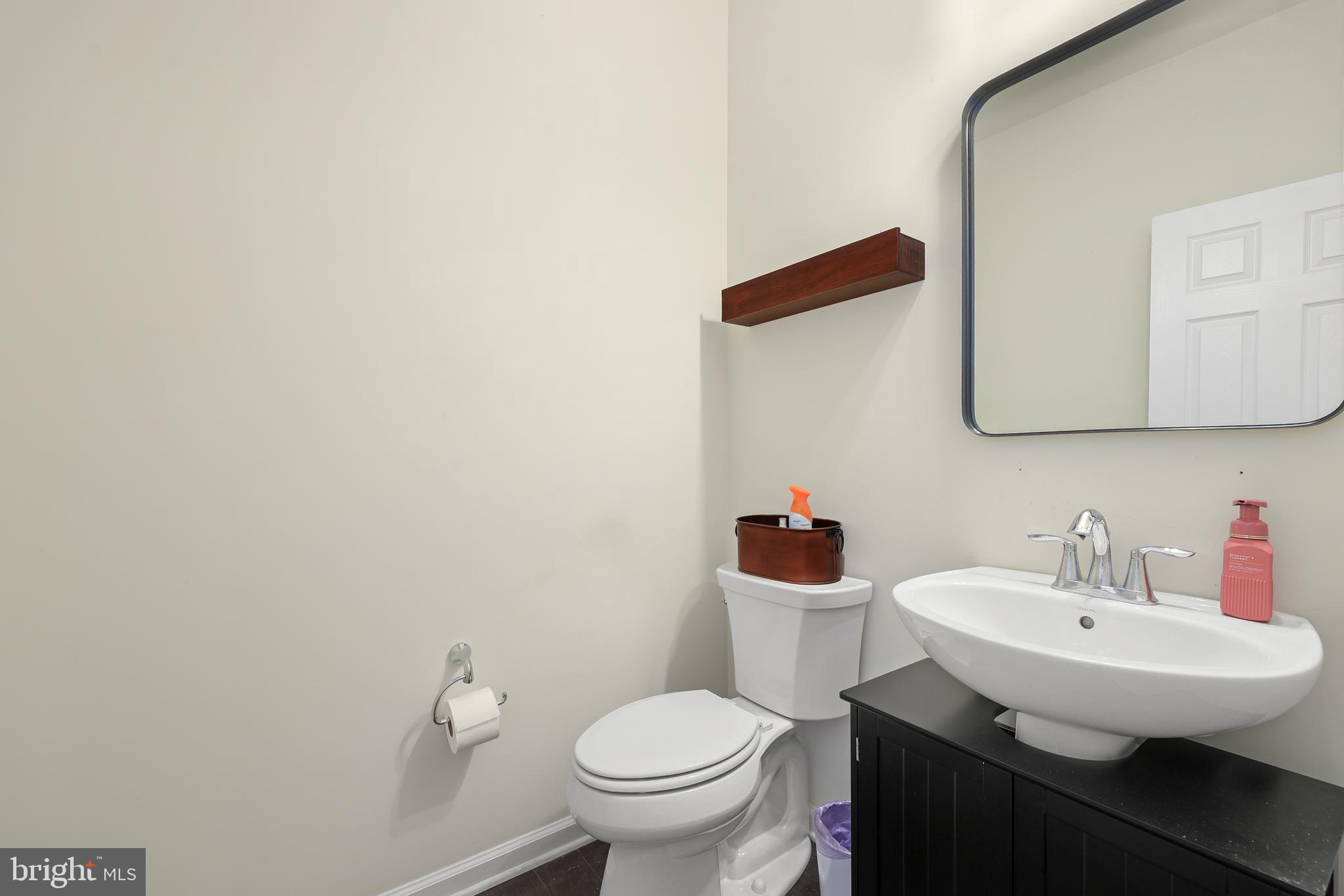 ESTATES AT KINGSWOOD - Residential