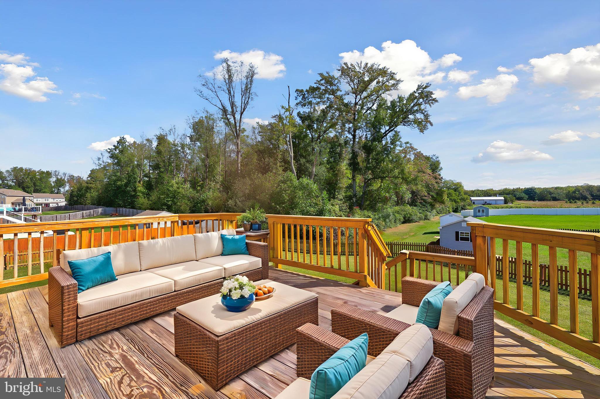 ESTATES AT KINGSWOOD - Residential