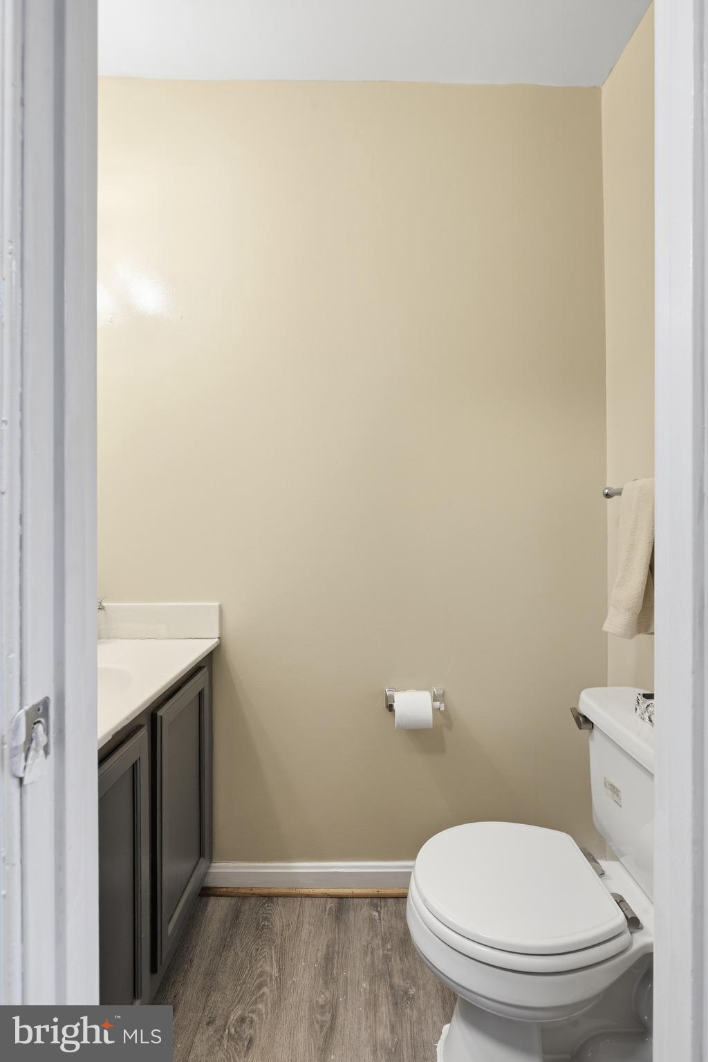 PRINCETON SQUARE - Residential