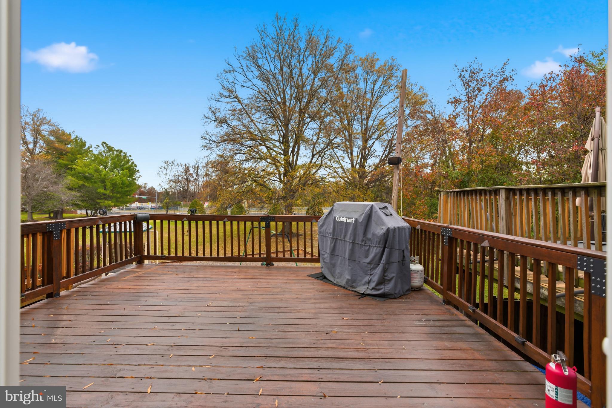 PRINCETON SQUARE - Residential