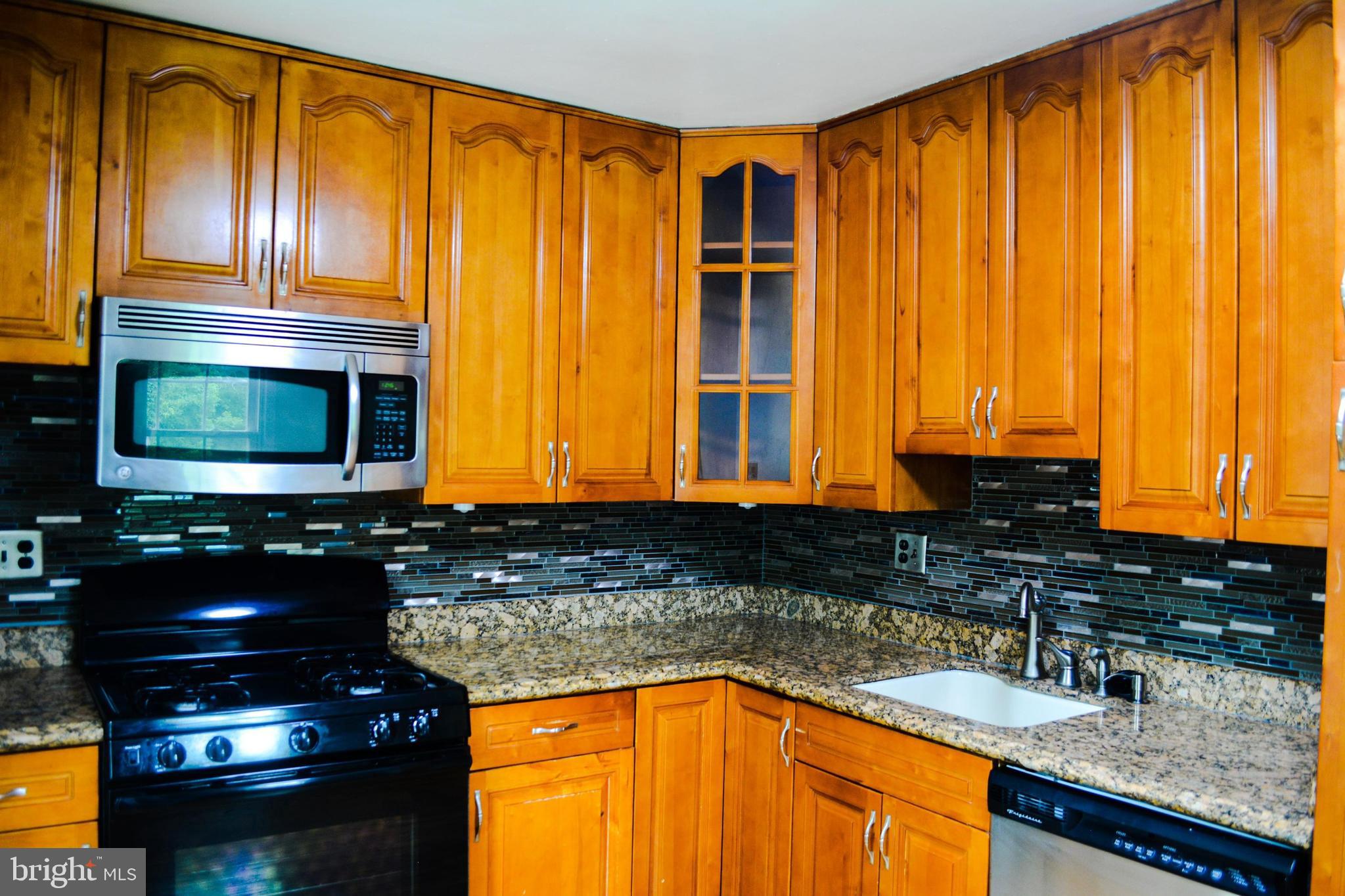 ANDOVER HEIGHTS - Residential Lease