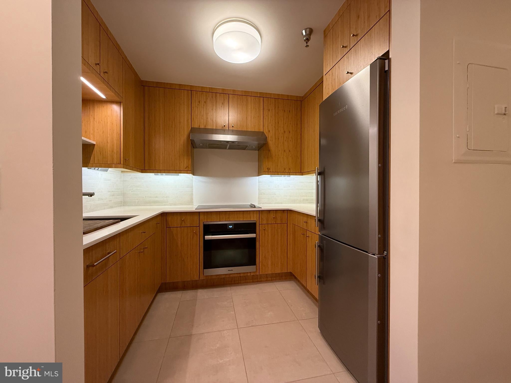 1500 CHESTNUT STREET 00 10F