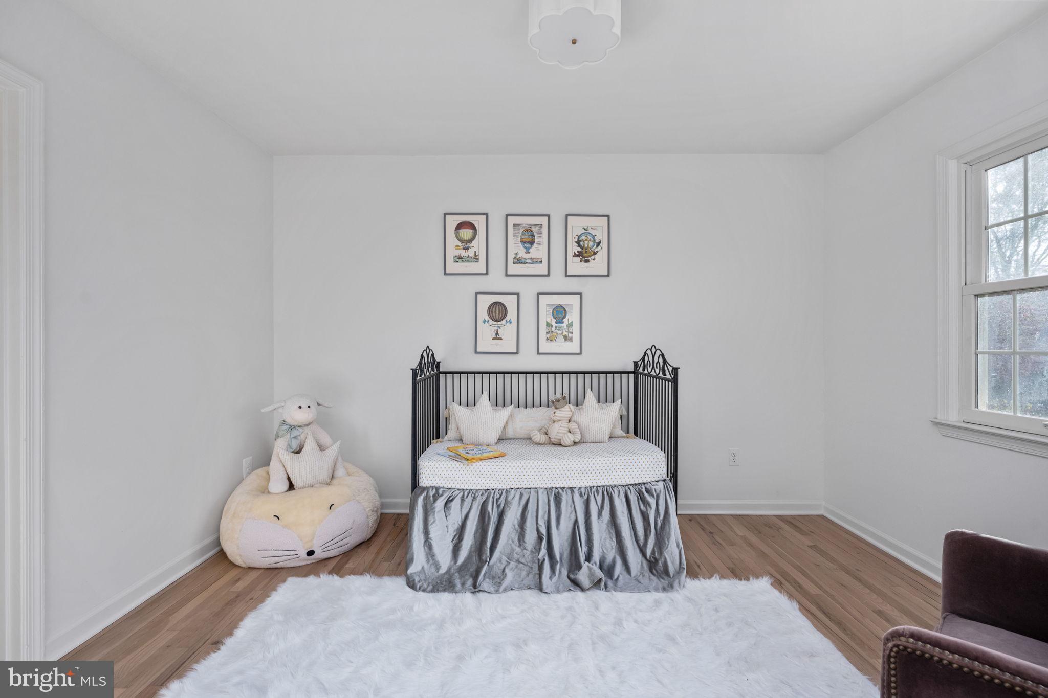 CHARLESTOWN - Residential