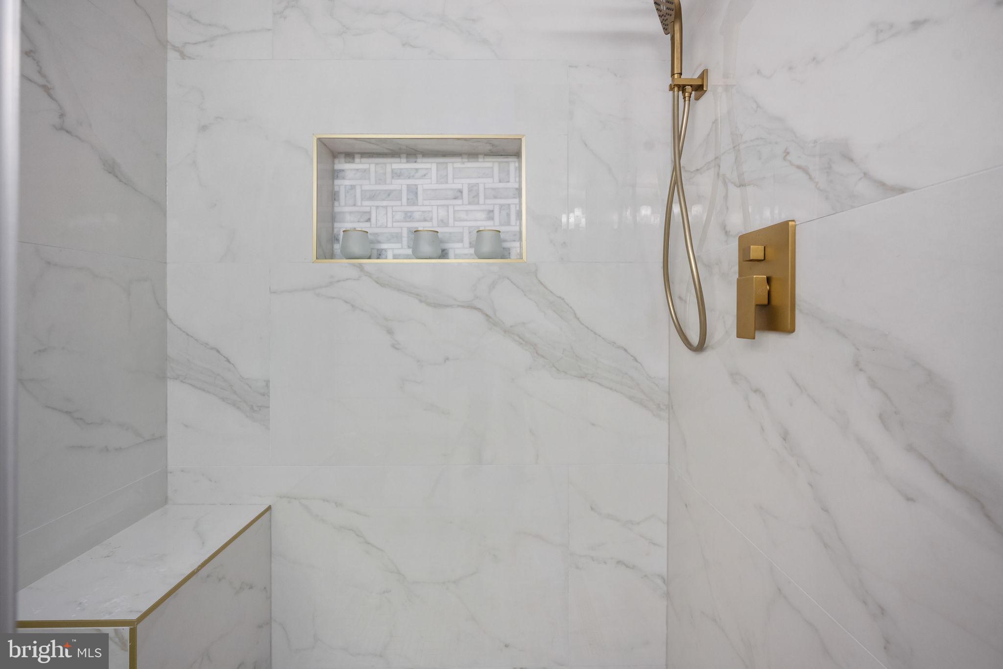 CHARLESTOWN - Residential