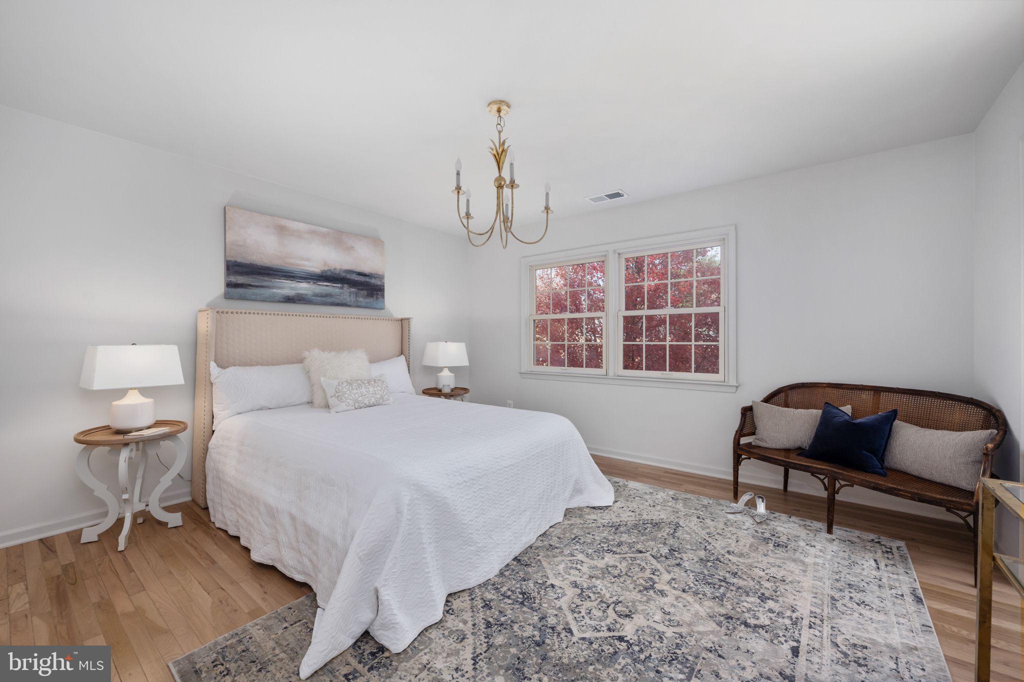 CHARLESTOWN - Residential