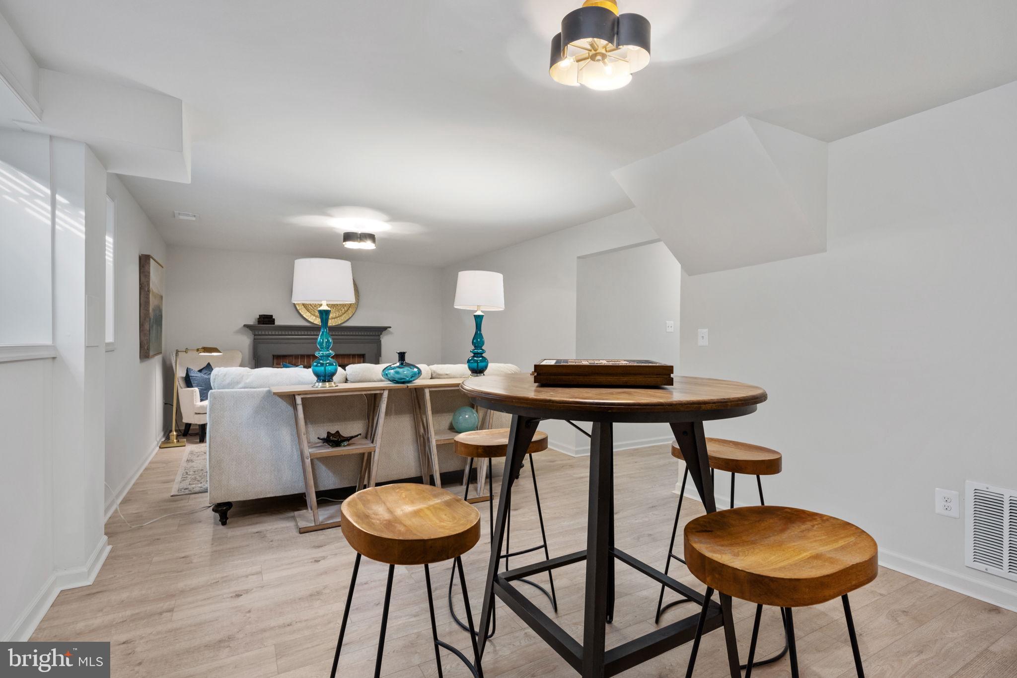 CHARLESTOWN - Residential