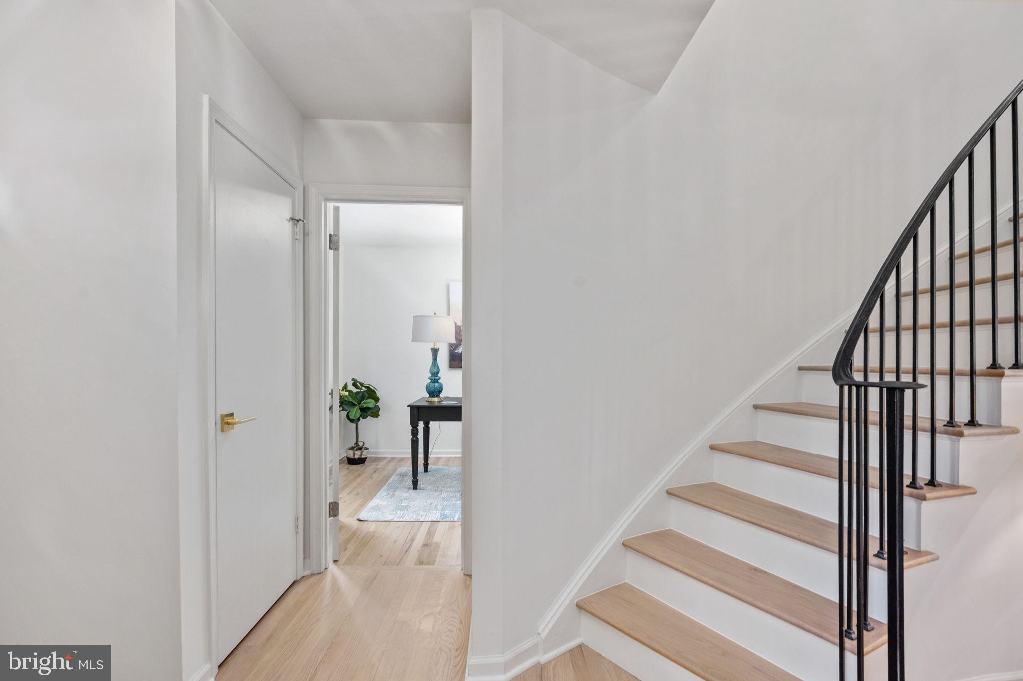 CHARLESTOWN - Residential